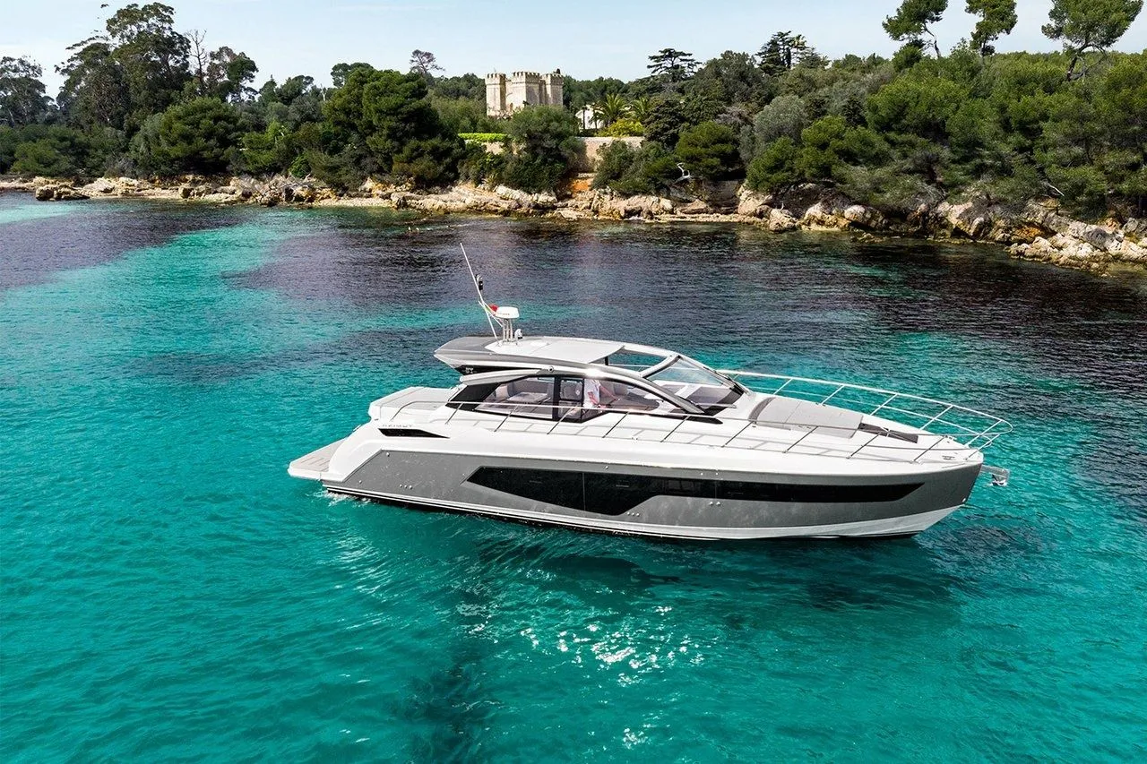 16.18m Podstrana Motor Yacht Hire