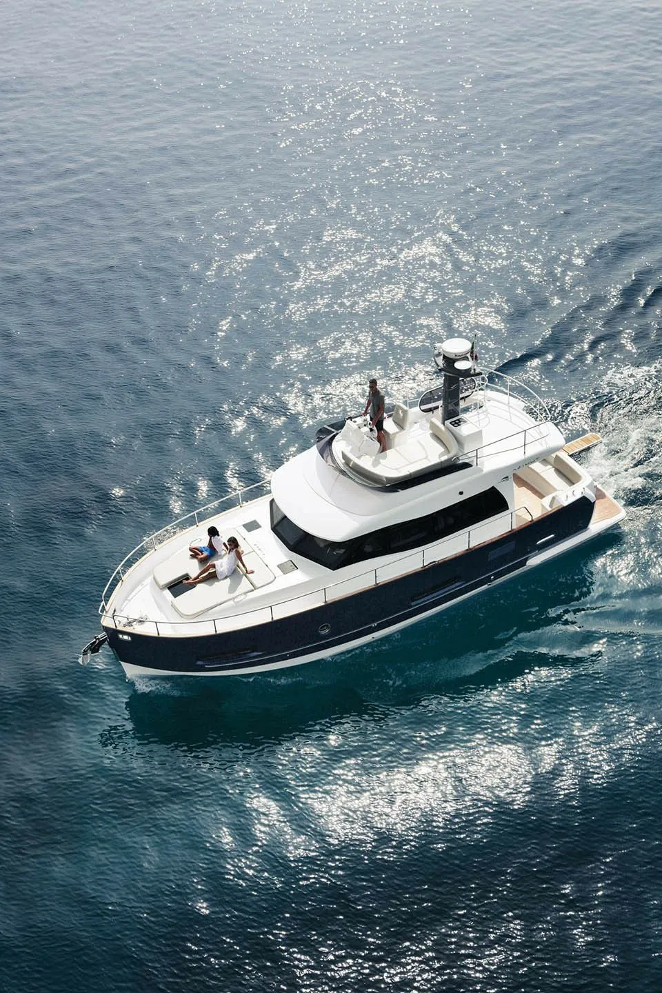 Cala D`Or 13.63m Kiralık Azimut Magellano 43