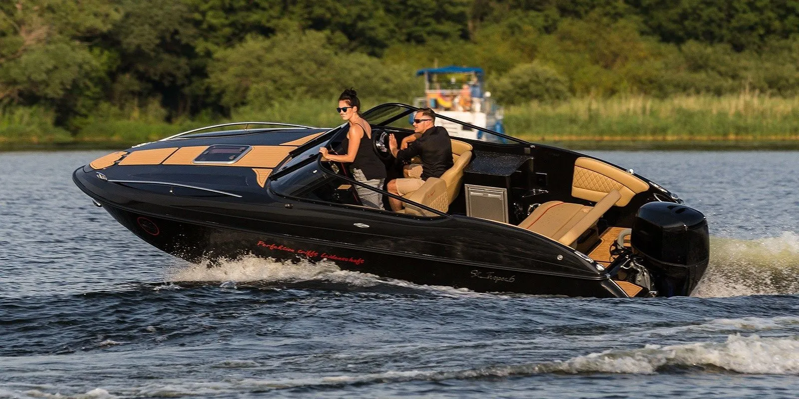 6.5m Wilkasy Motor Boat B1 yachts St. Tropez 6 Hire