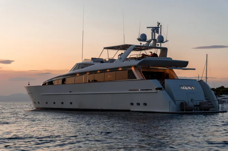 Чартер Aquila - 4