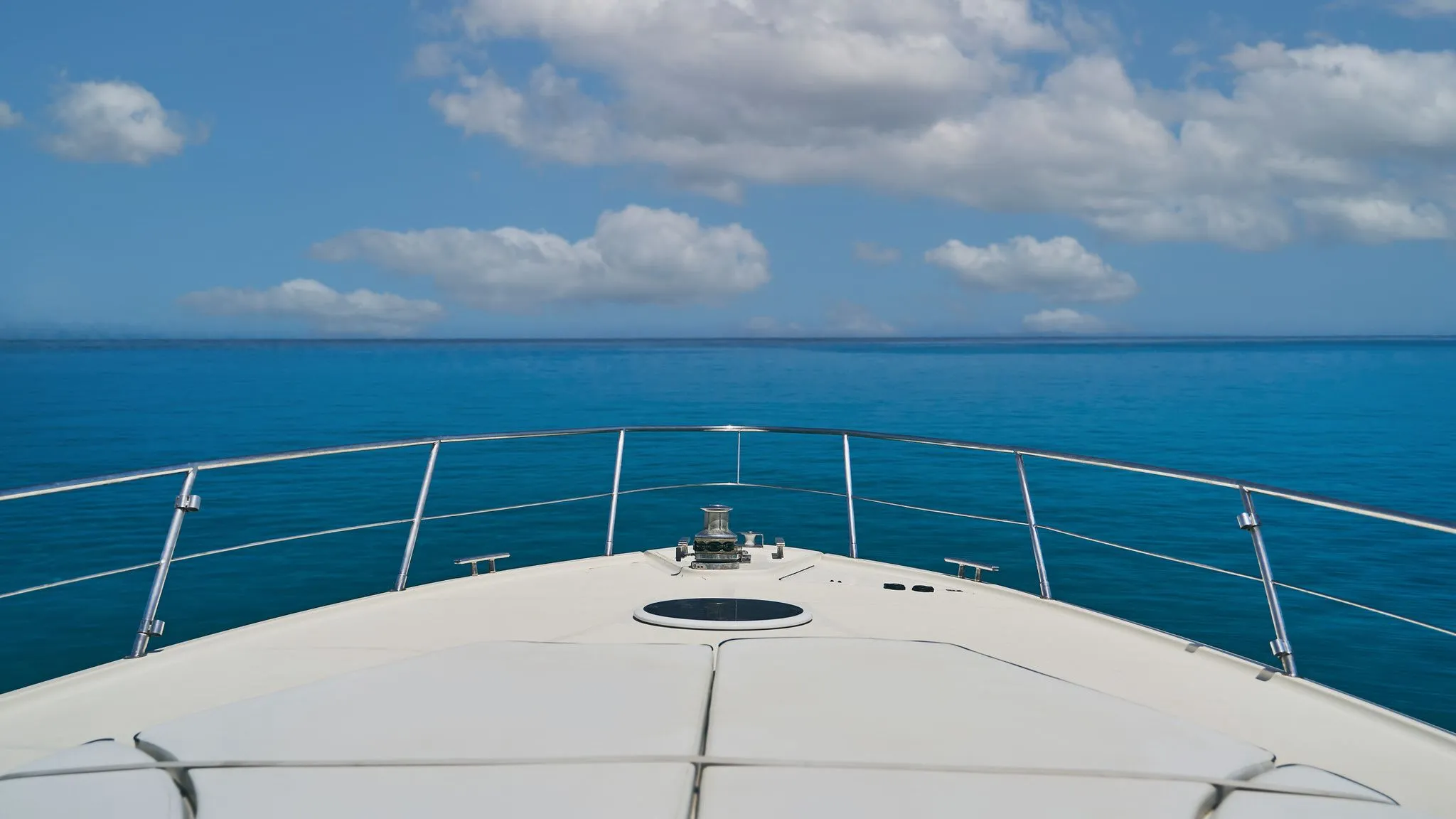 Rent a 17m Baia 54 Aqua Motor Yacht in Zakynthos Town