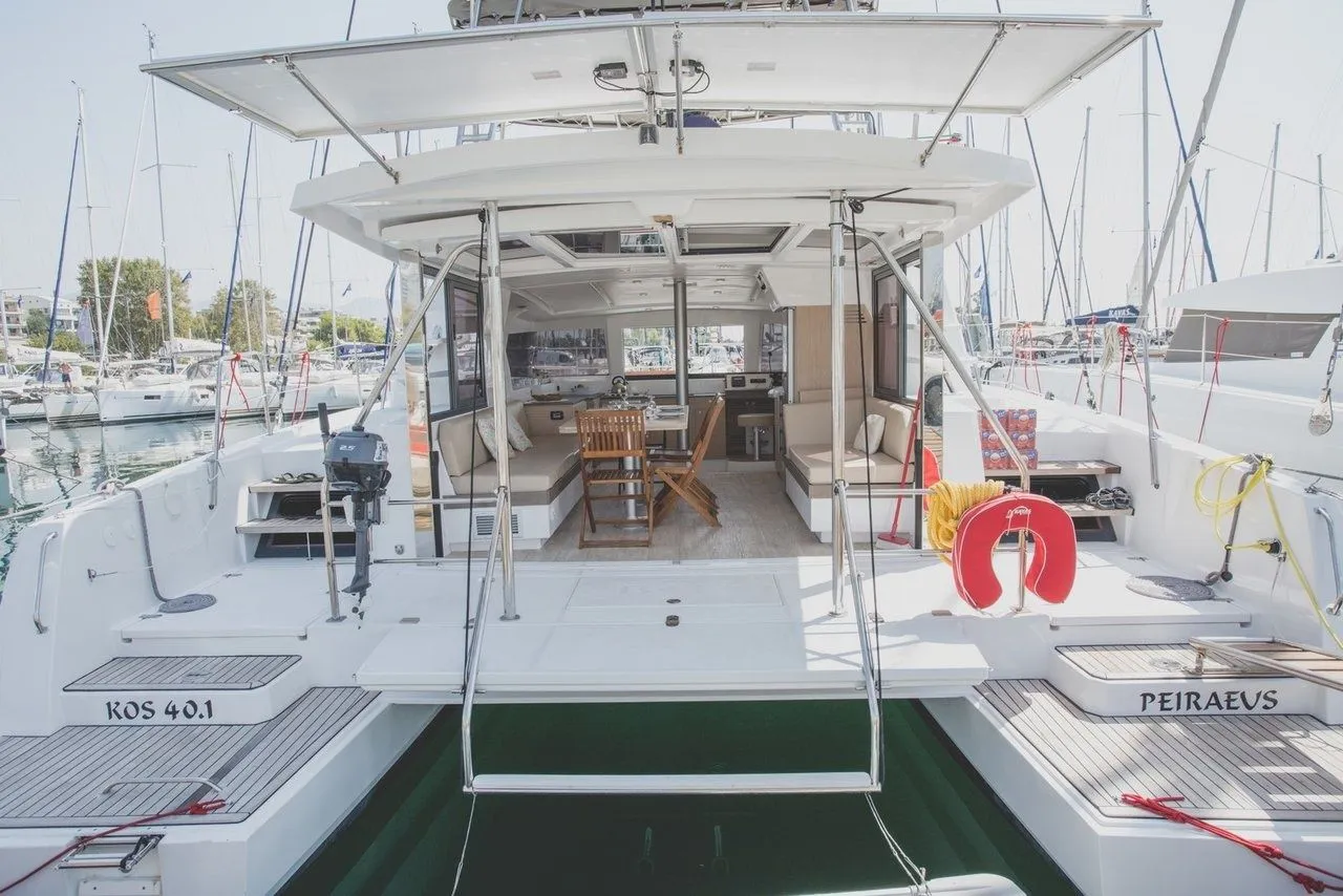 Blue Dream 2 Charter Boat