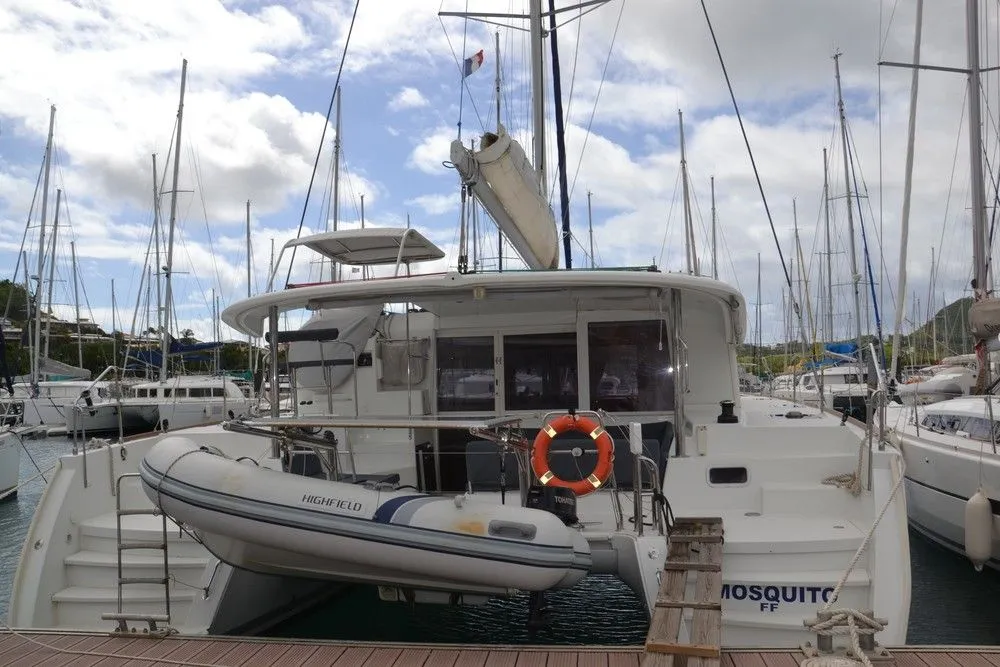 Rent a 11.99m Catamaran in Pointe-à-Pitre