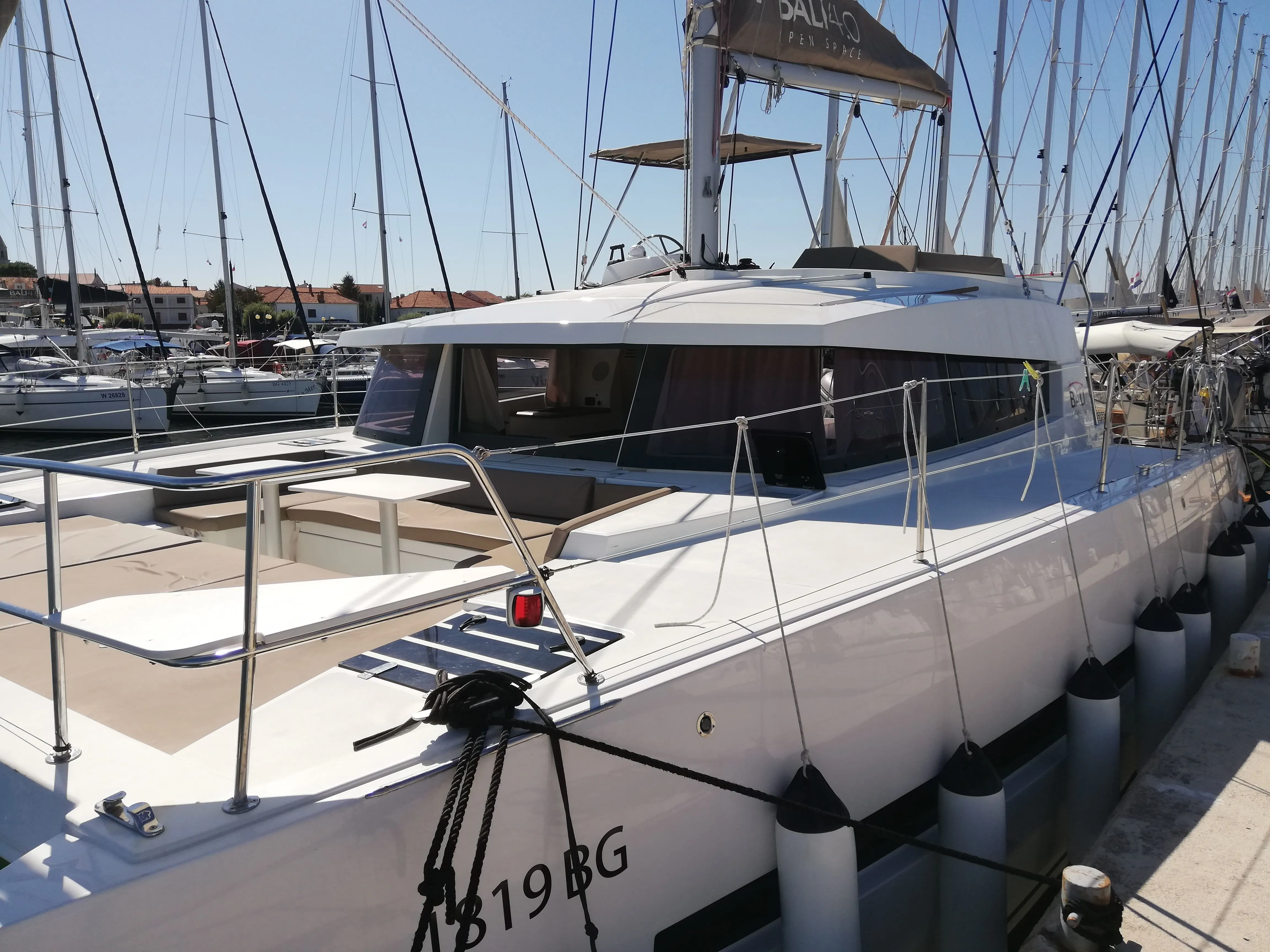 Charter a 11.99m Bali 4.0 in Primošten