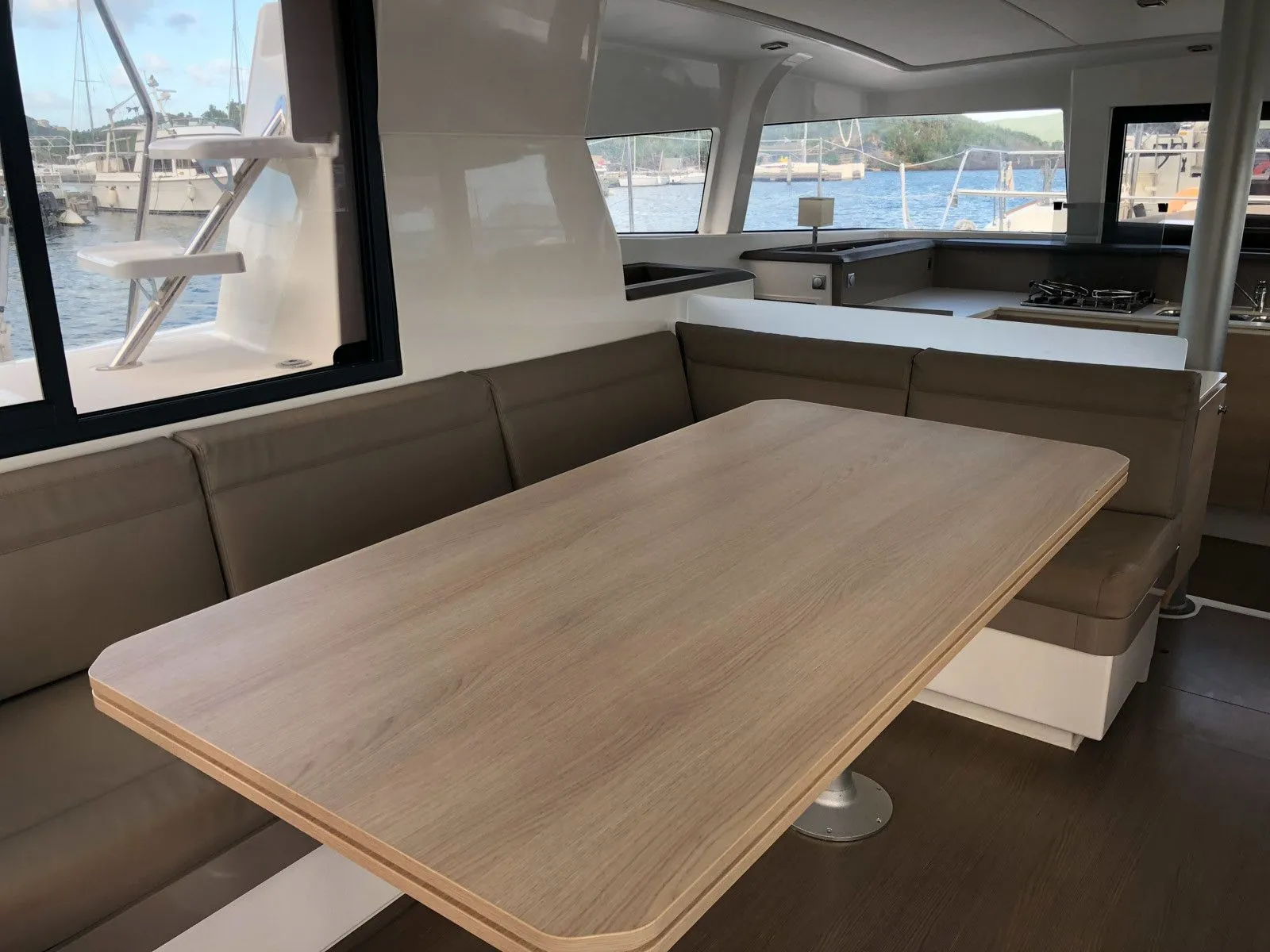 Чартер Tolkien 2 - 4