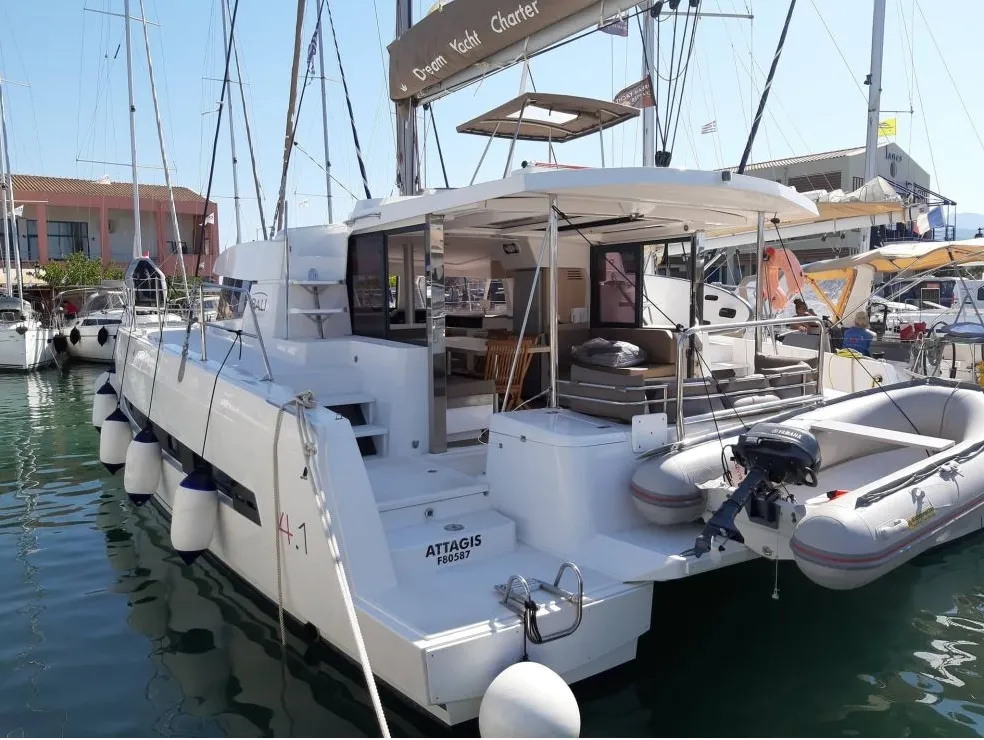 Чартер Attagis - 1