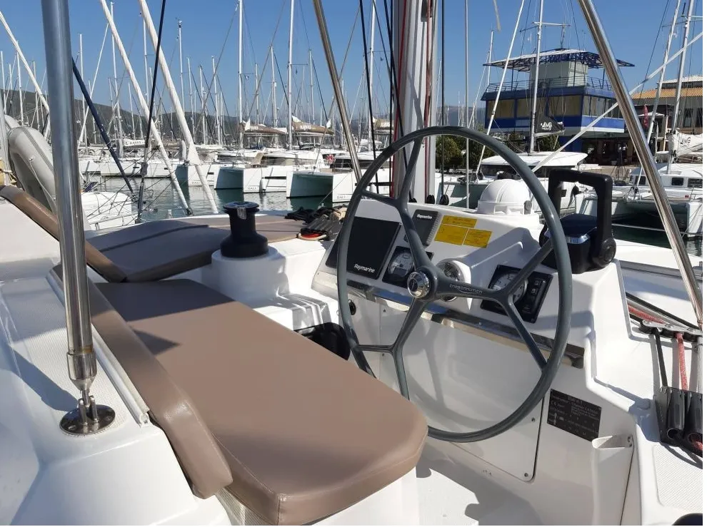 Чартер Attagis - 4