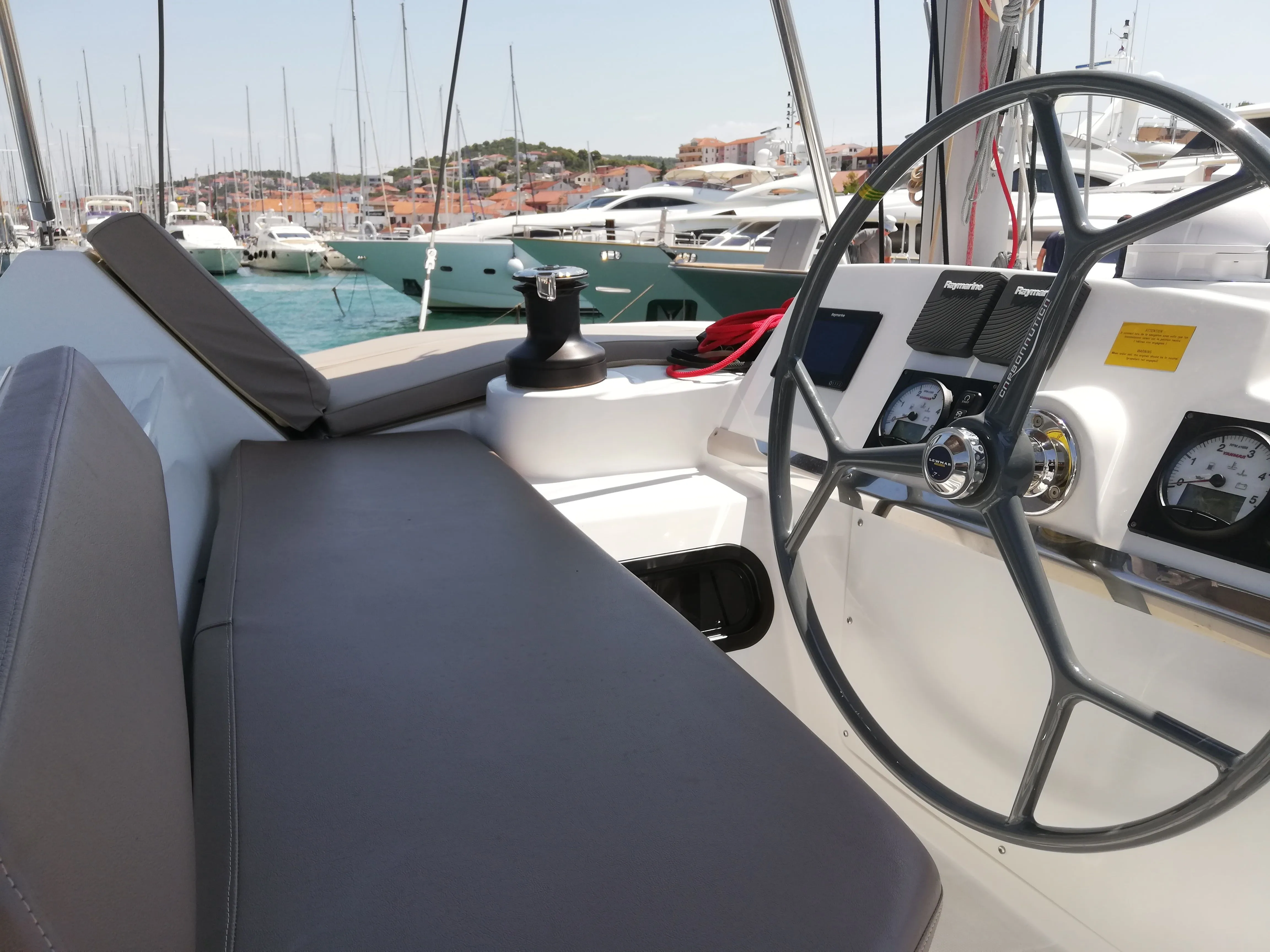 Чартер Escape I - 3