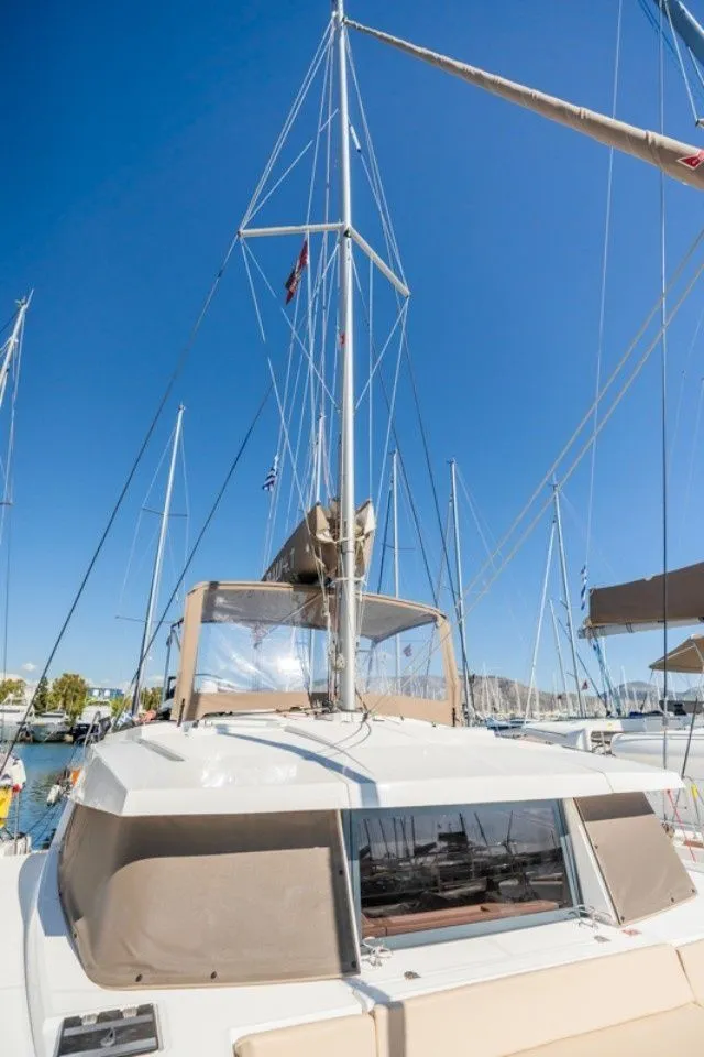 Explore Gouvia on a 12.37m Rental Catamaran Bali 4.1