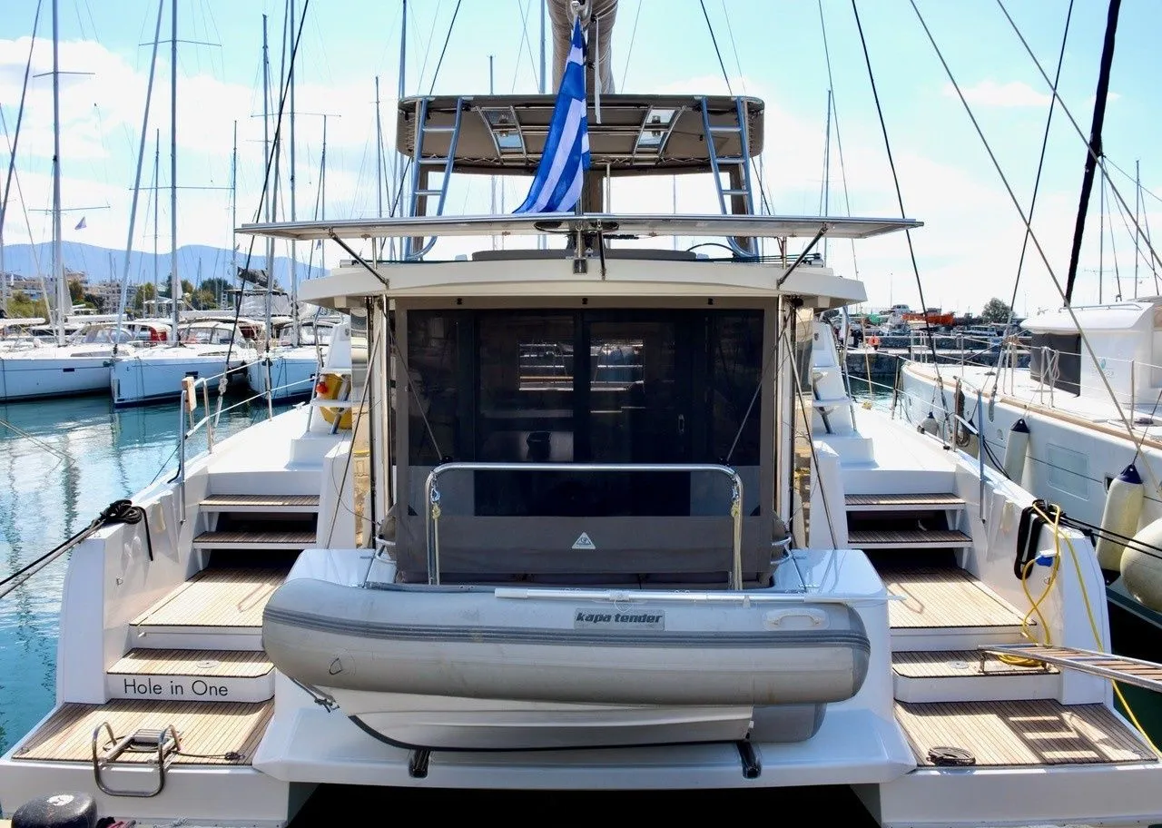 Hole in One Charter Boat