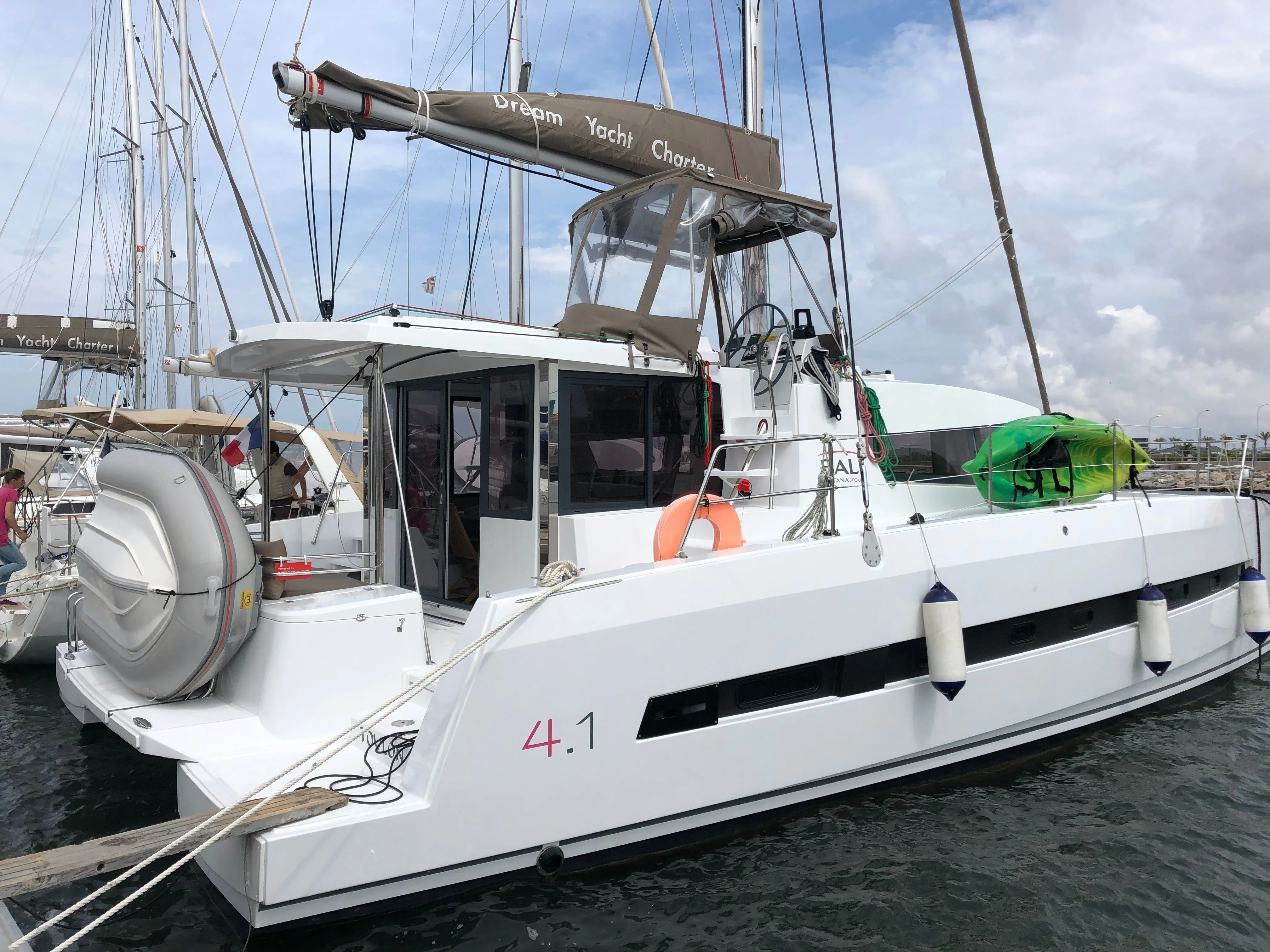 Rent a 12.12m Bali 4.1 Catamaran in Zaton