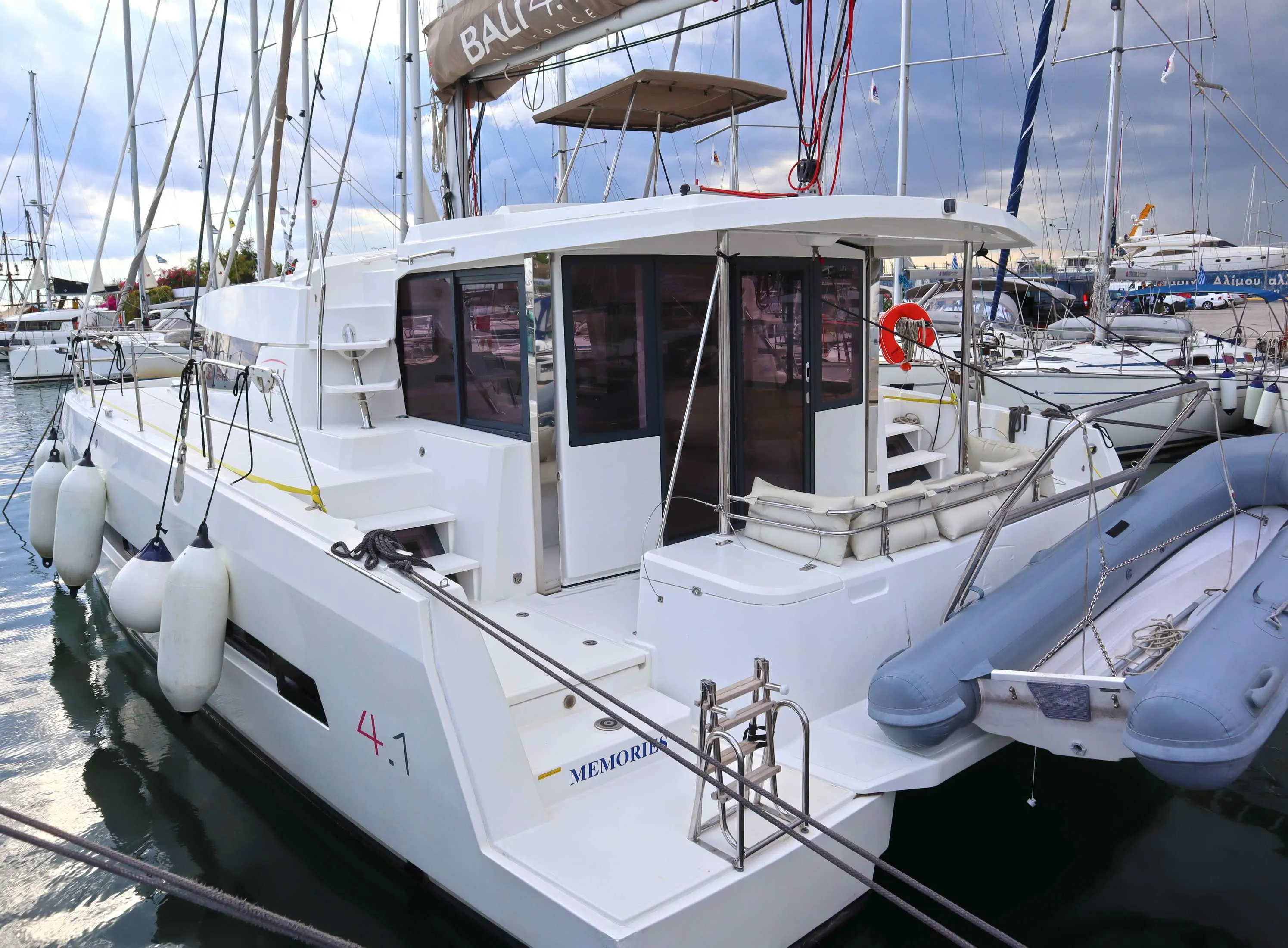 Charter a 12.35m Catamaran Bali 4.1 in Mykonos City