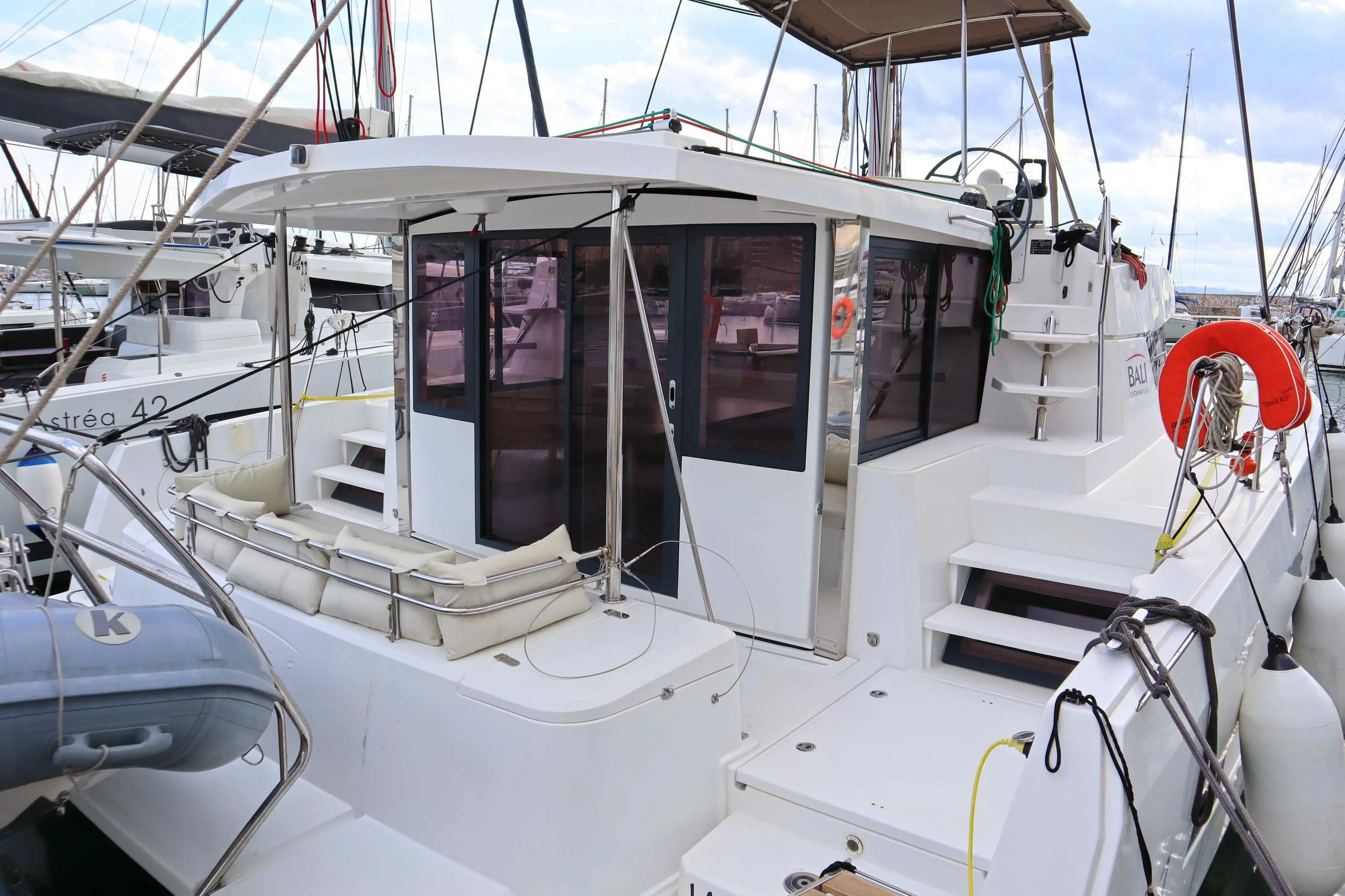 Charter a 12.35m Catamaran Bali 4.1 in Mykonos City