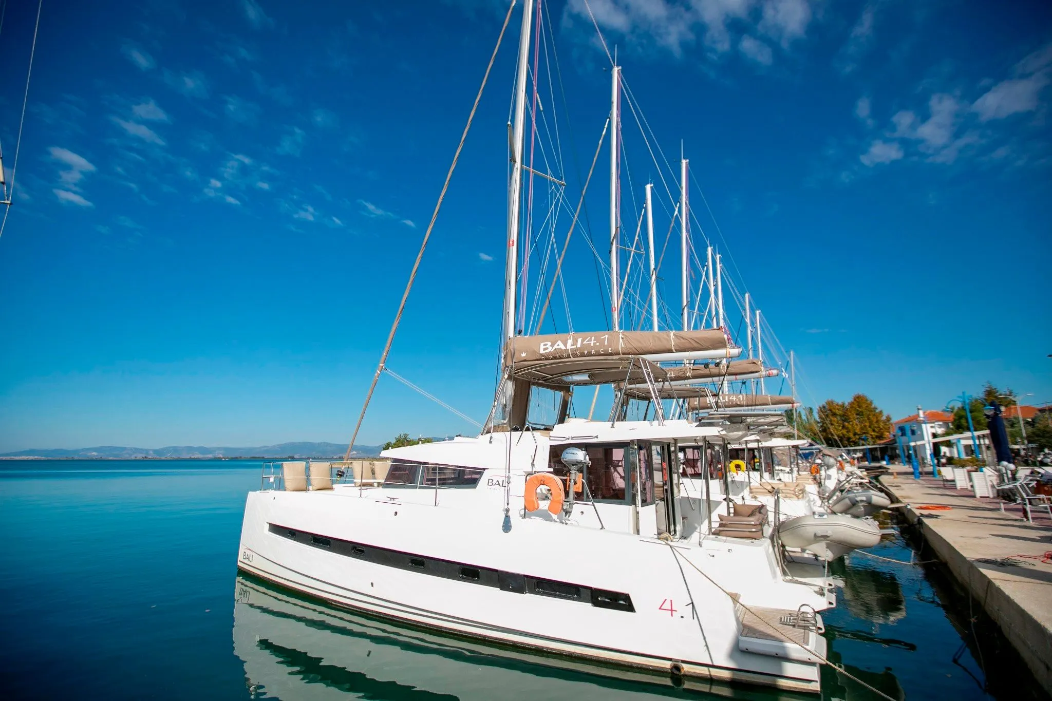 North Cat 2 Kiralık Teknesi - 3