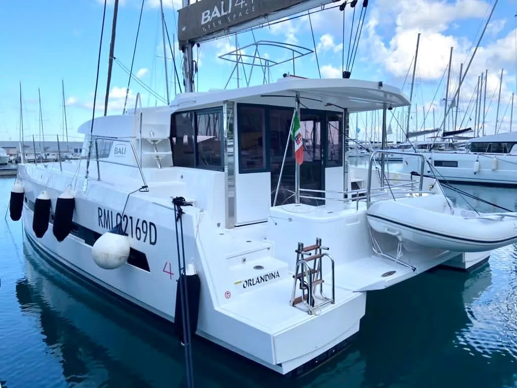 Rent a 12.37m Bali 4.1 Catamaran in Capo d'Orlando