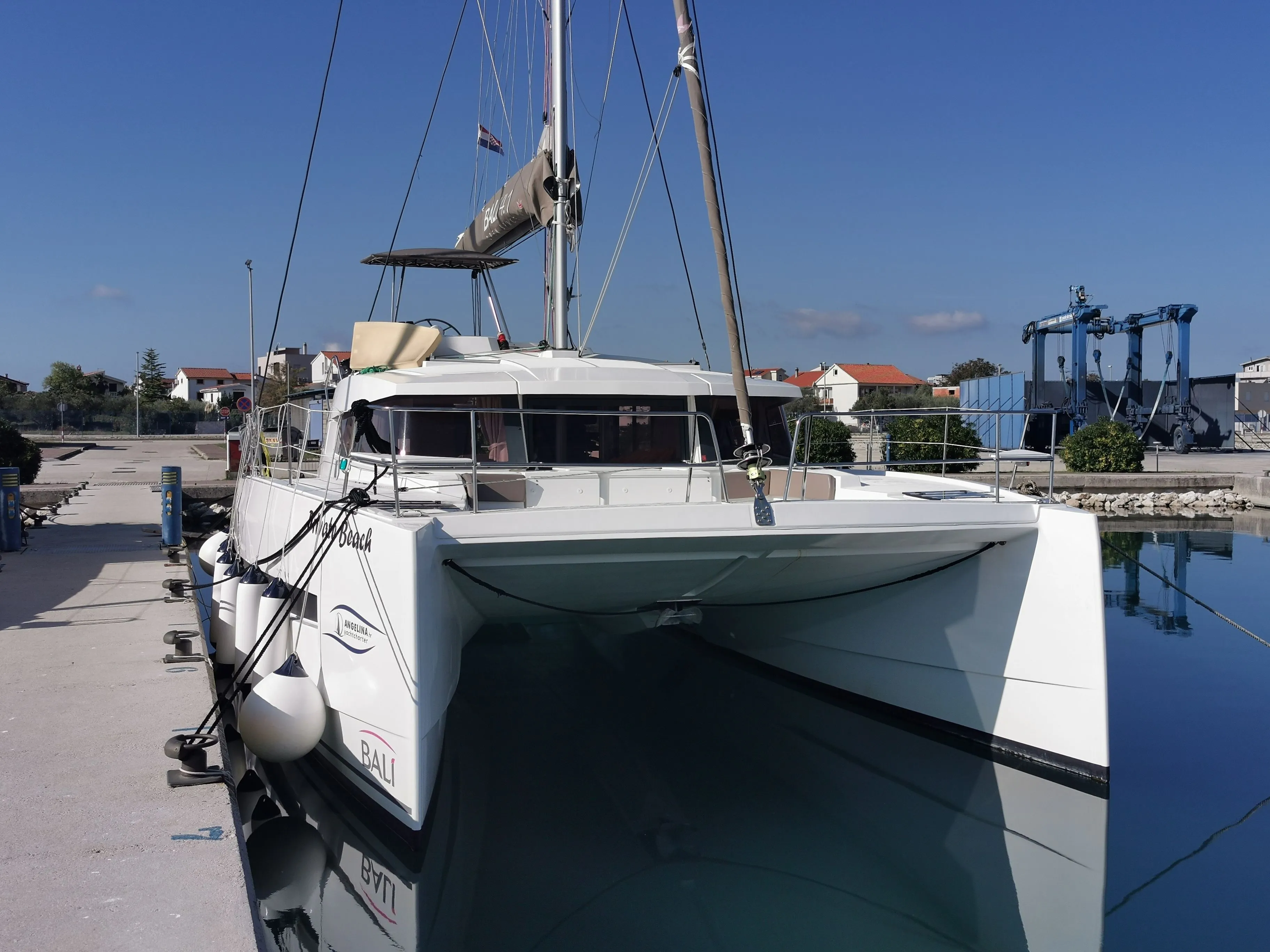 Private Beach Charter Boat