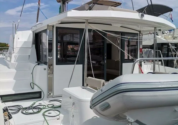 Air Space Charter Boat