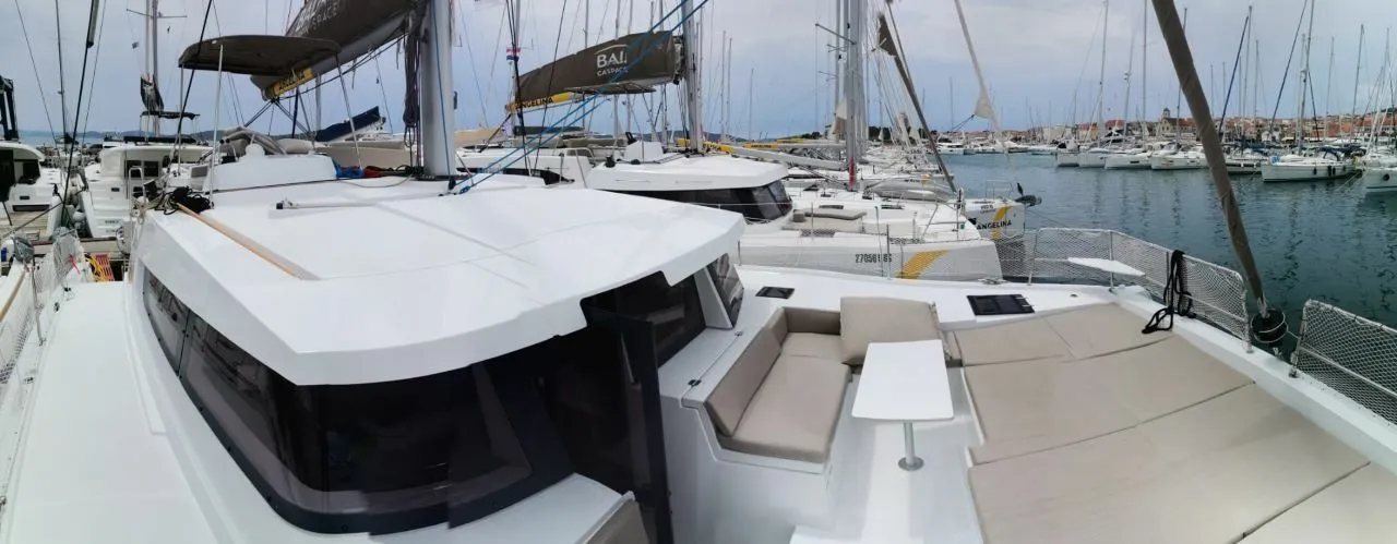 Aurora Charter Boat