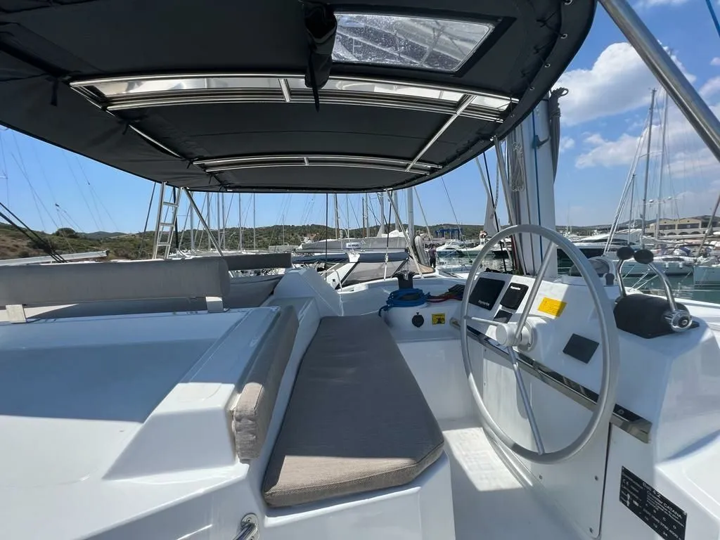 Jeux D' Hiver Kiralık Teknesi - 4