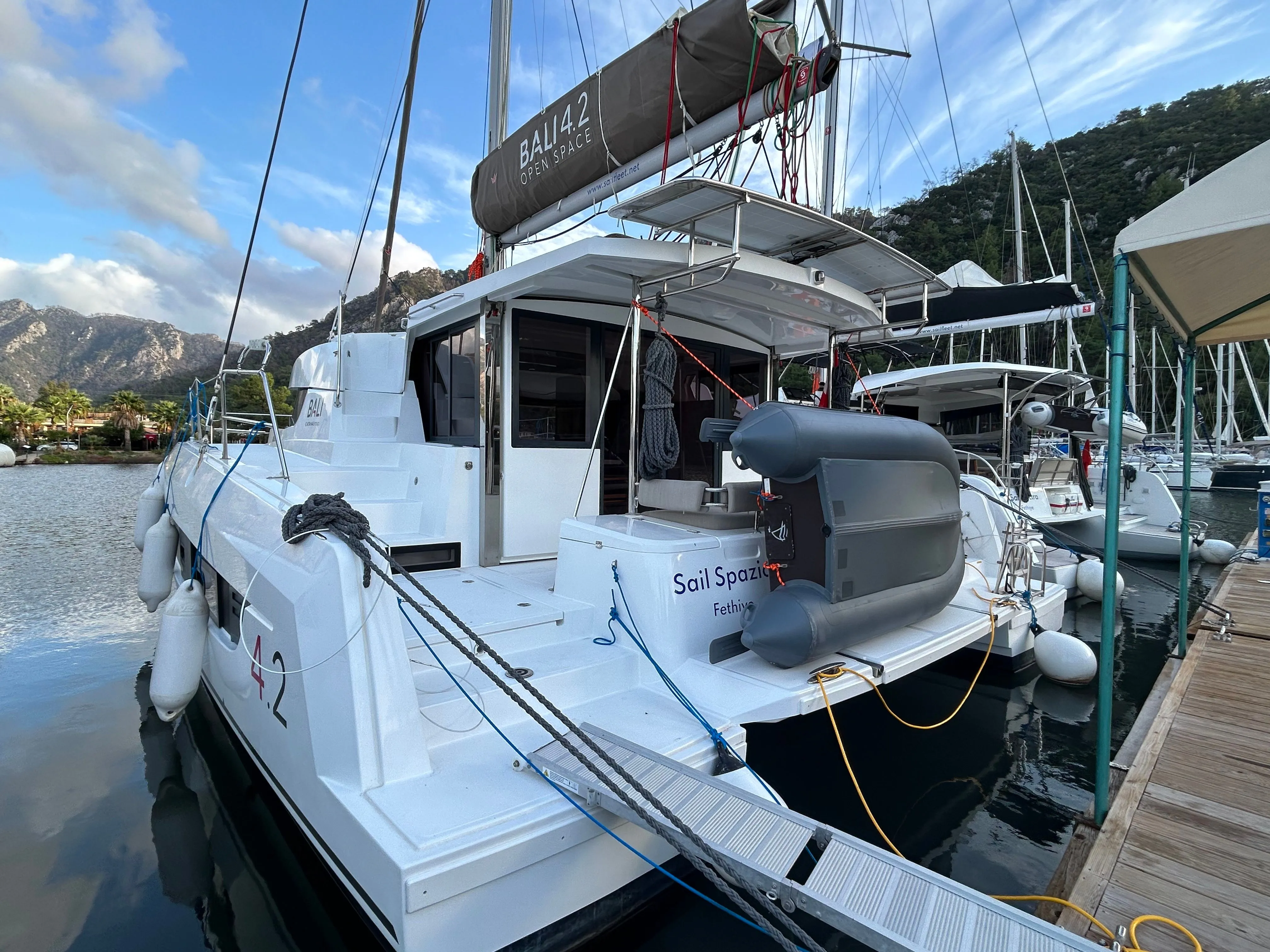 Charter a 12.85m Catamaran Bali 4.2 in Orhaniye