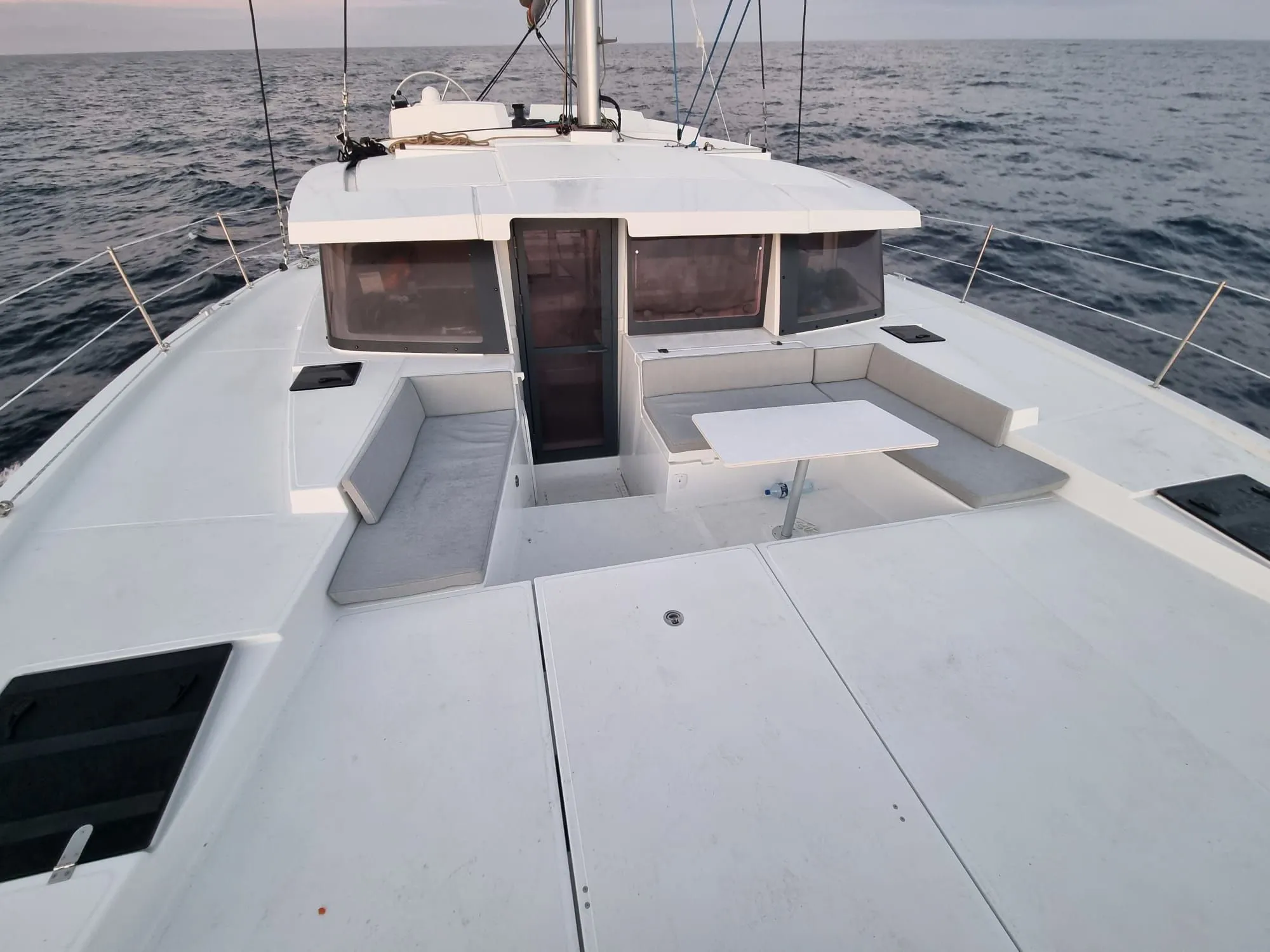 Rent a 12.85m Catamaran Bali 4.2 in Zadar