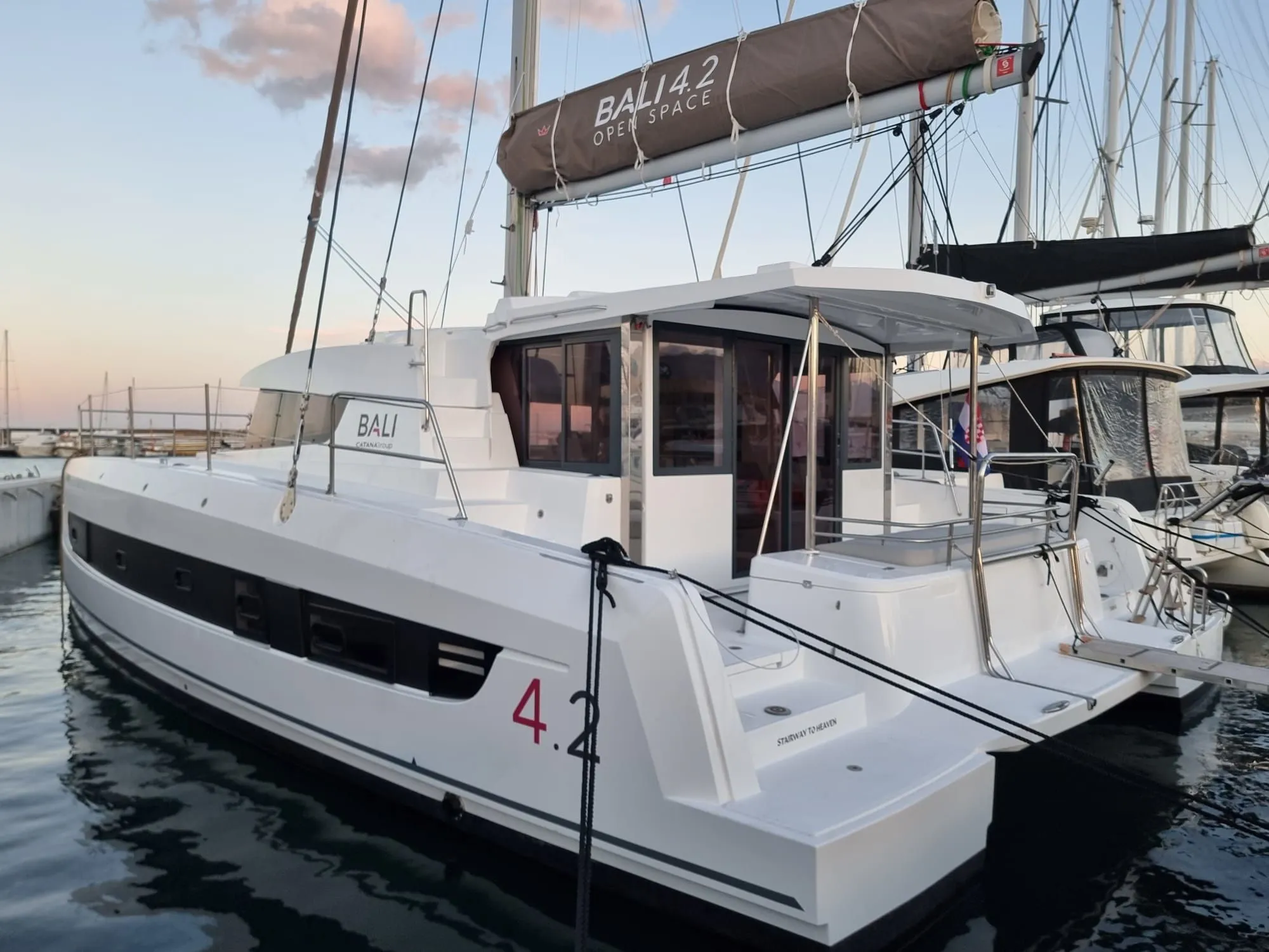 Rent a 12.85m Catamaran Bali 4.2 in Zadar