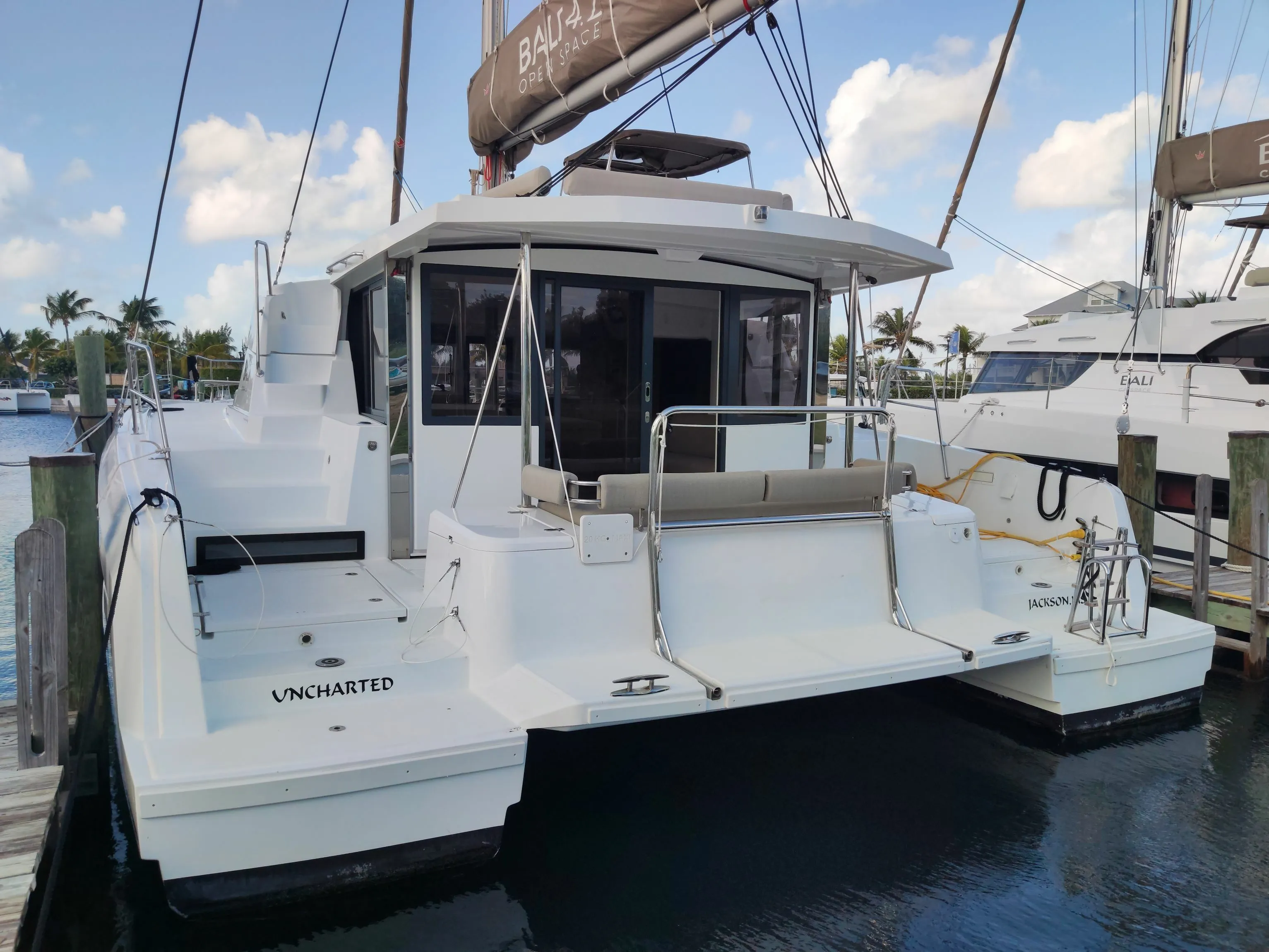 Uncharted Charterboot - 4