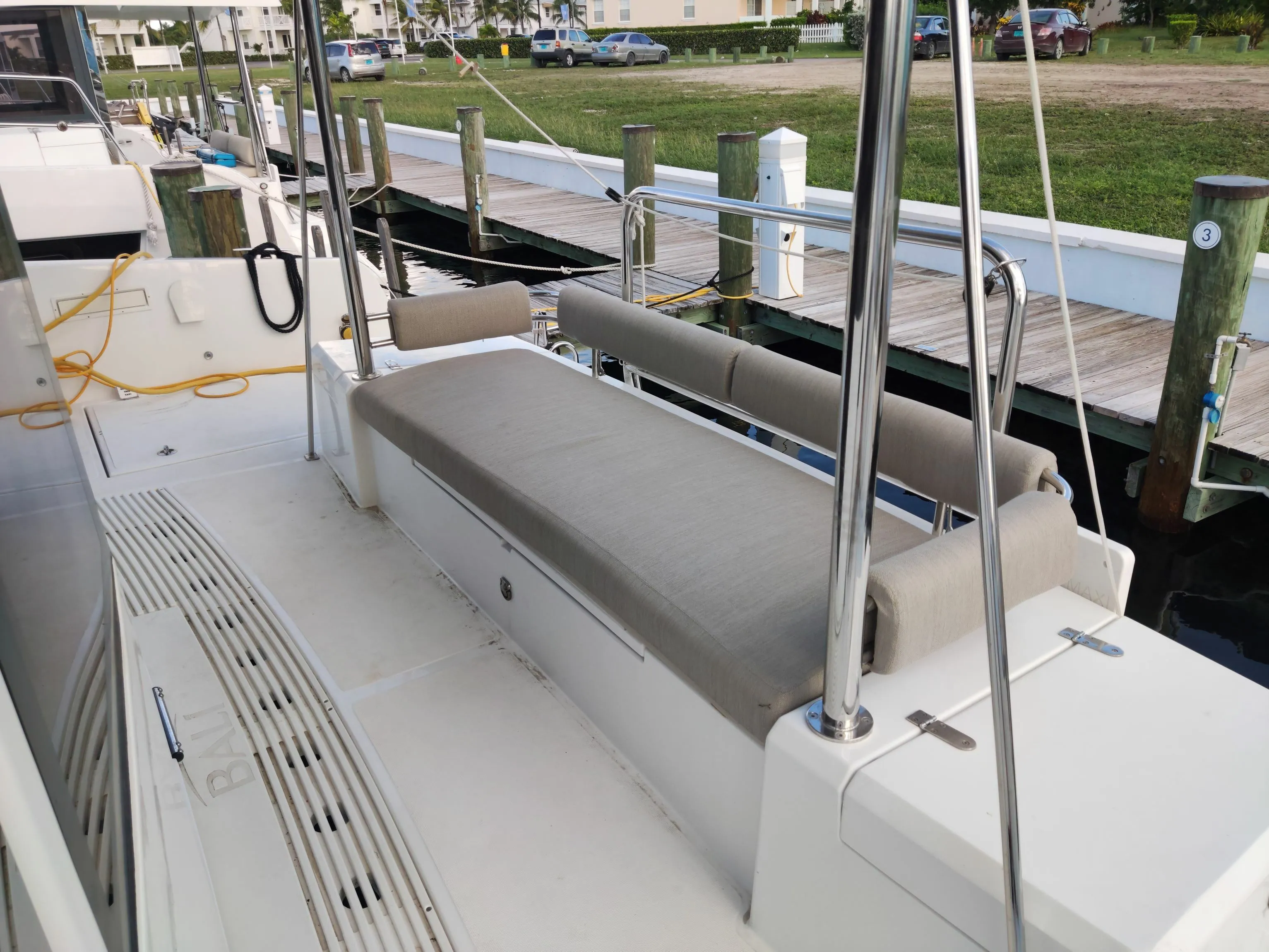 Uncharted Charterboot - 5