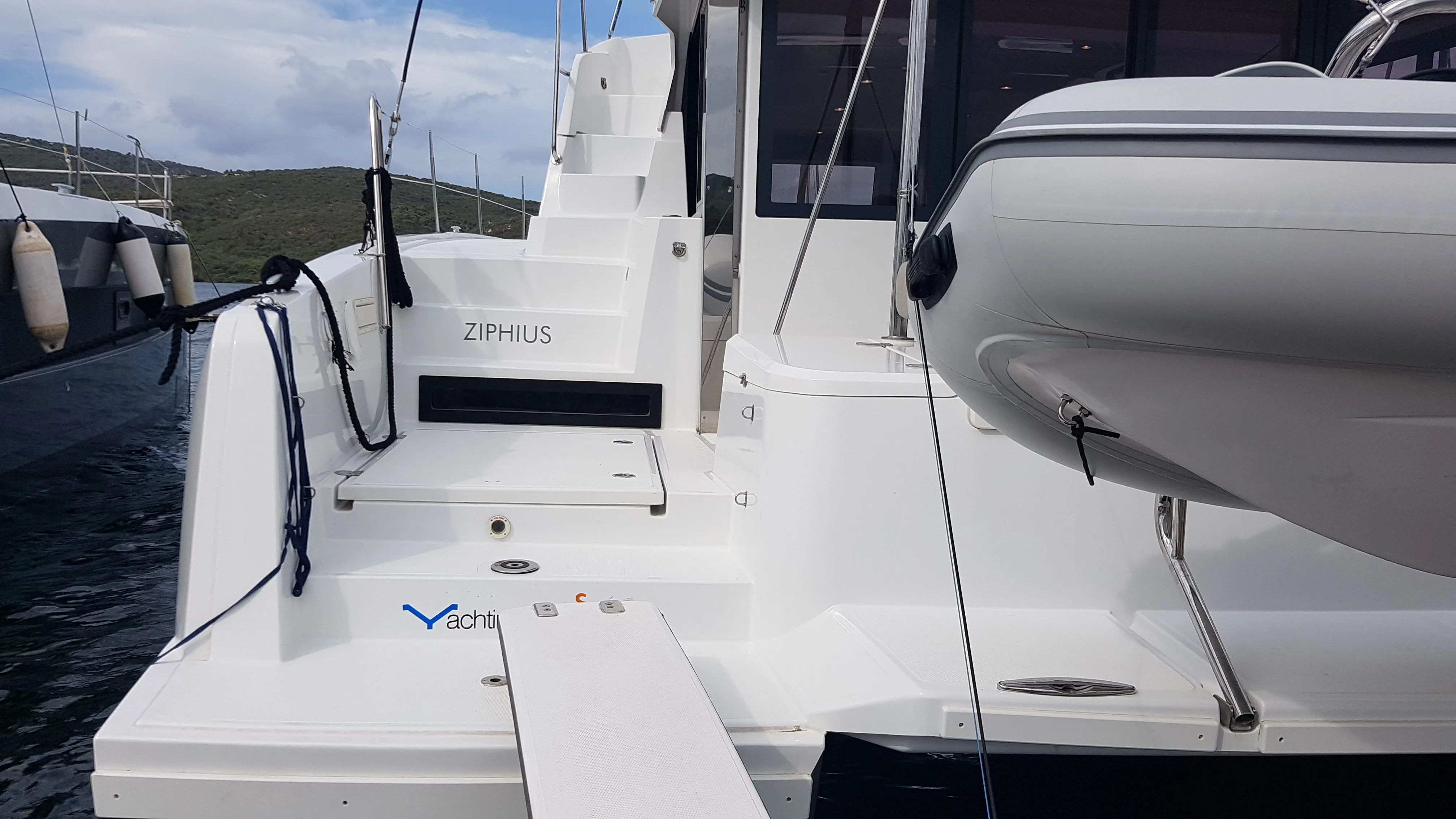 Ziphius Kiralık Teknesi - 3