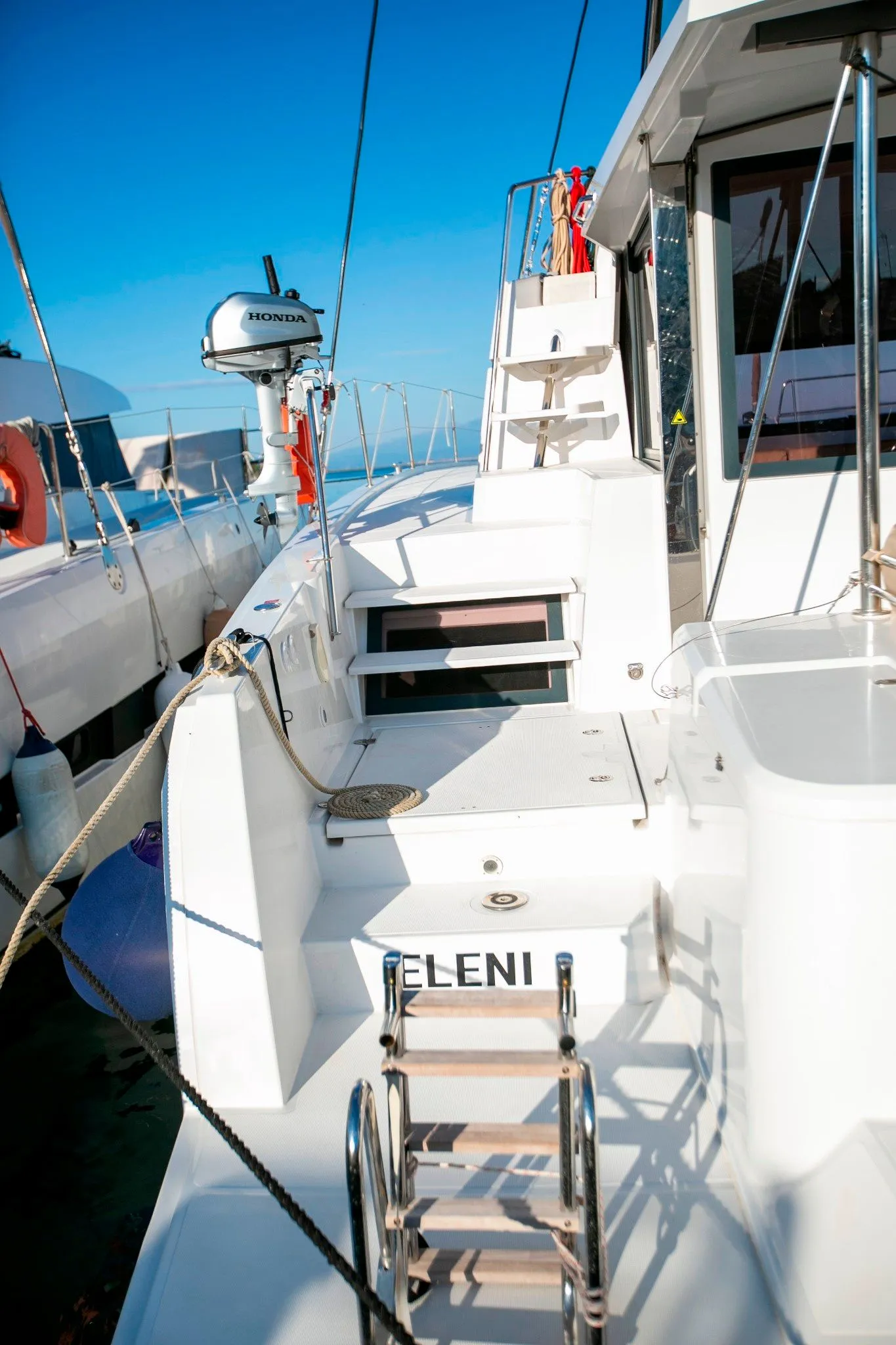 Eleni Mietboot