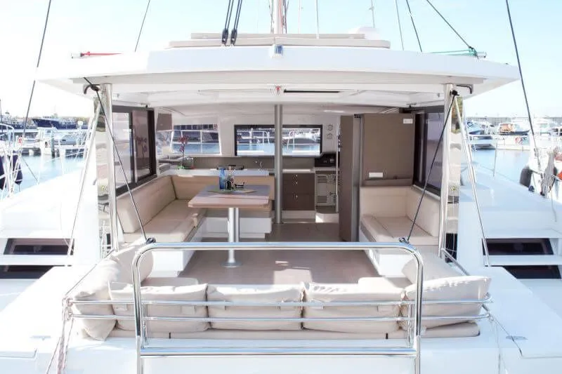 Fasteam One Charter Boat