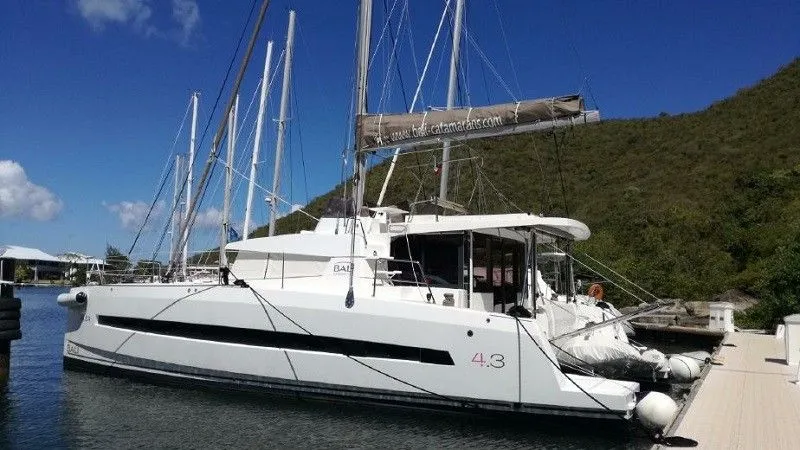 Charter a 13.1m Bali 4.3 in Saint George's