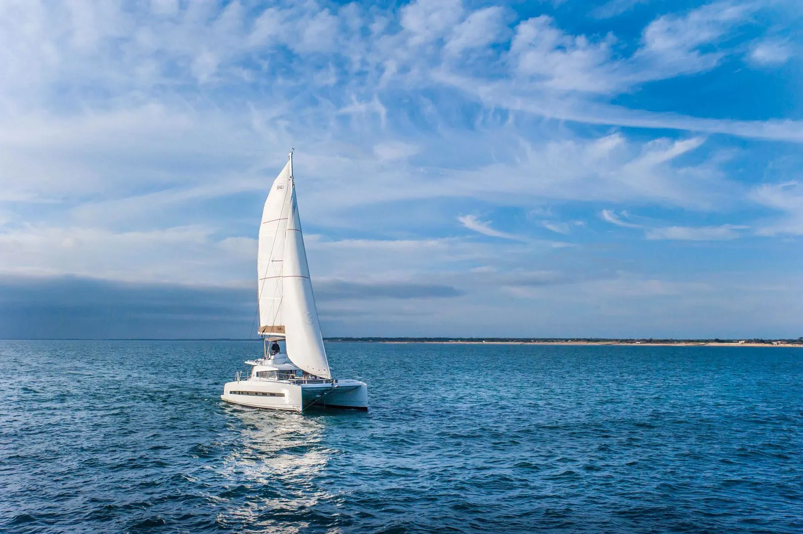Charter a 13.2m Boat in Uturoa