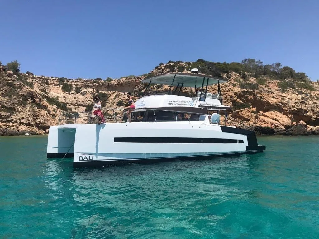 Philya Charter Boat