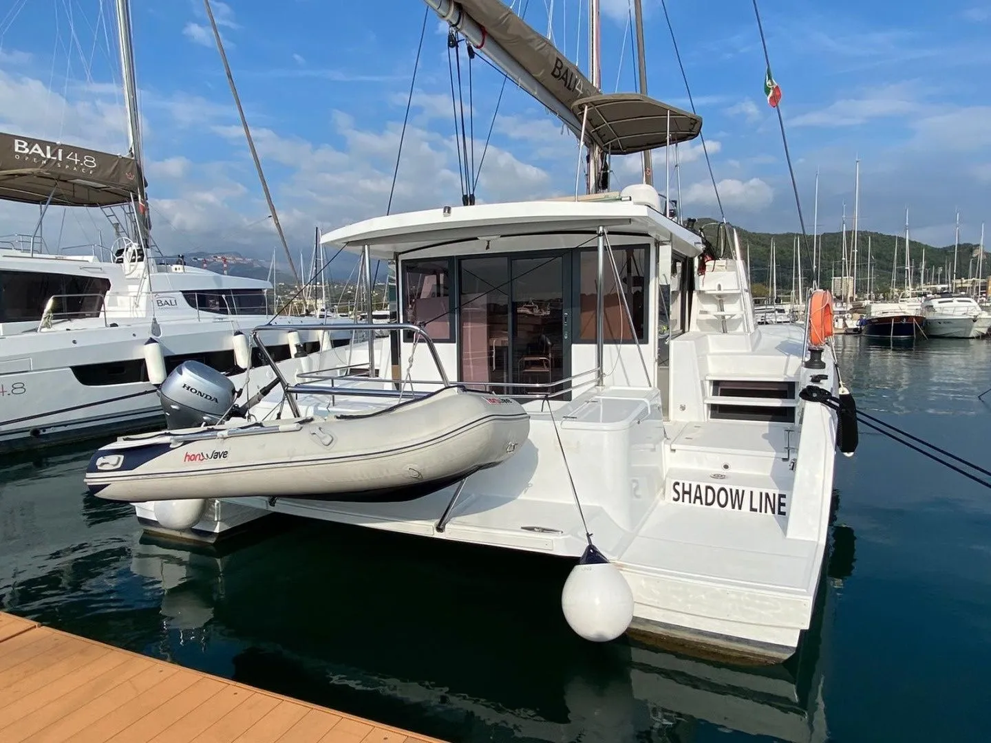 Charter a 13.1m Bali 4.3 in Salerno