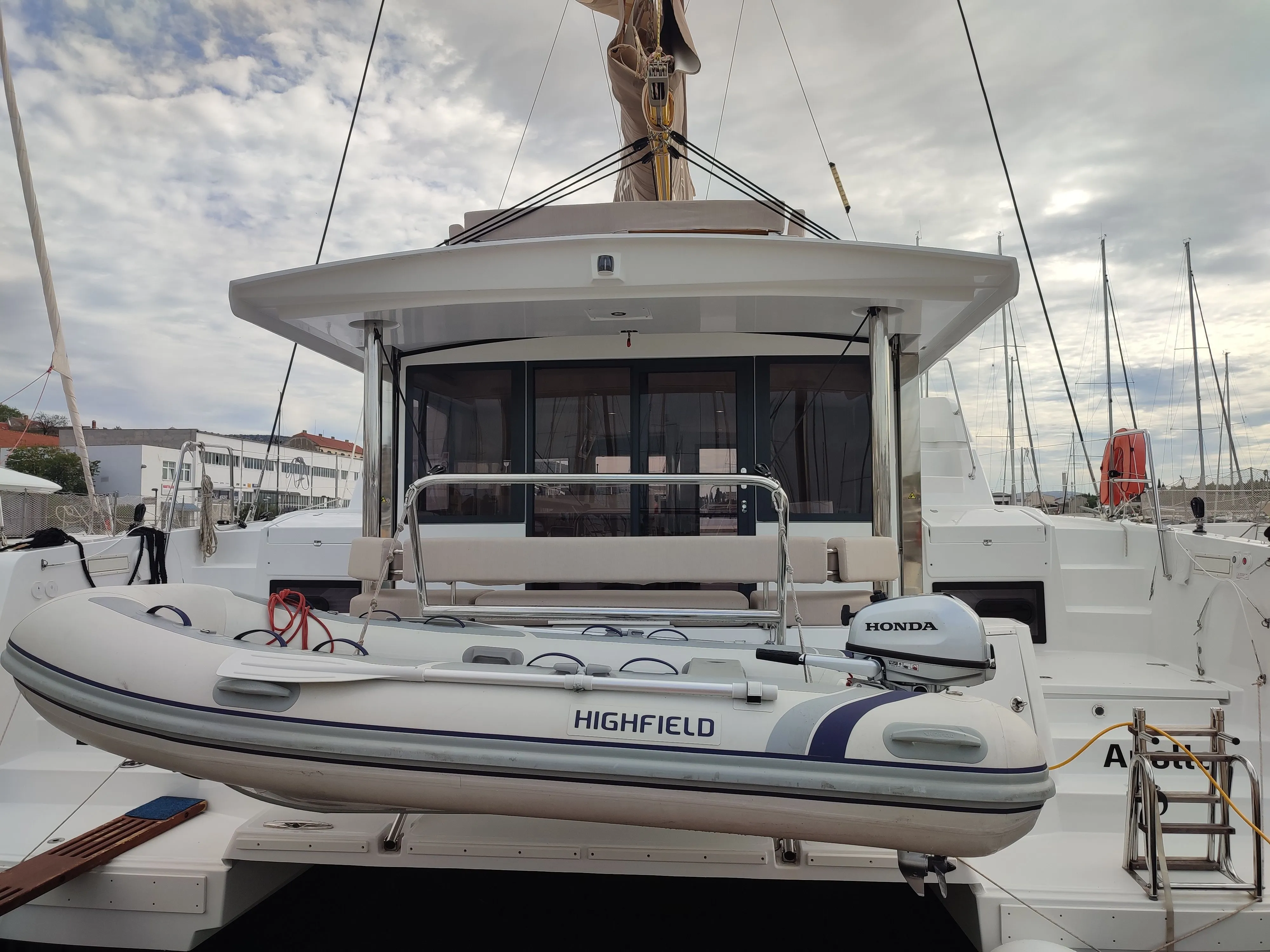 Apollo Kiralık Teknesi - 4