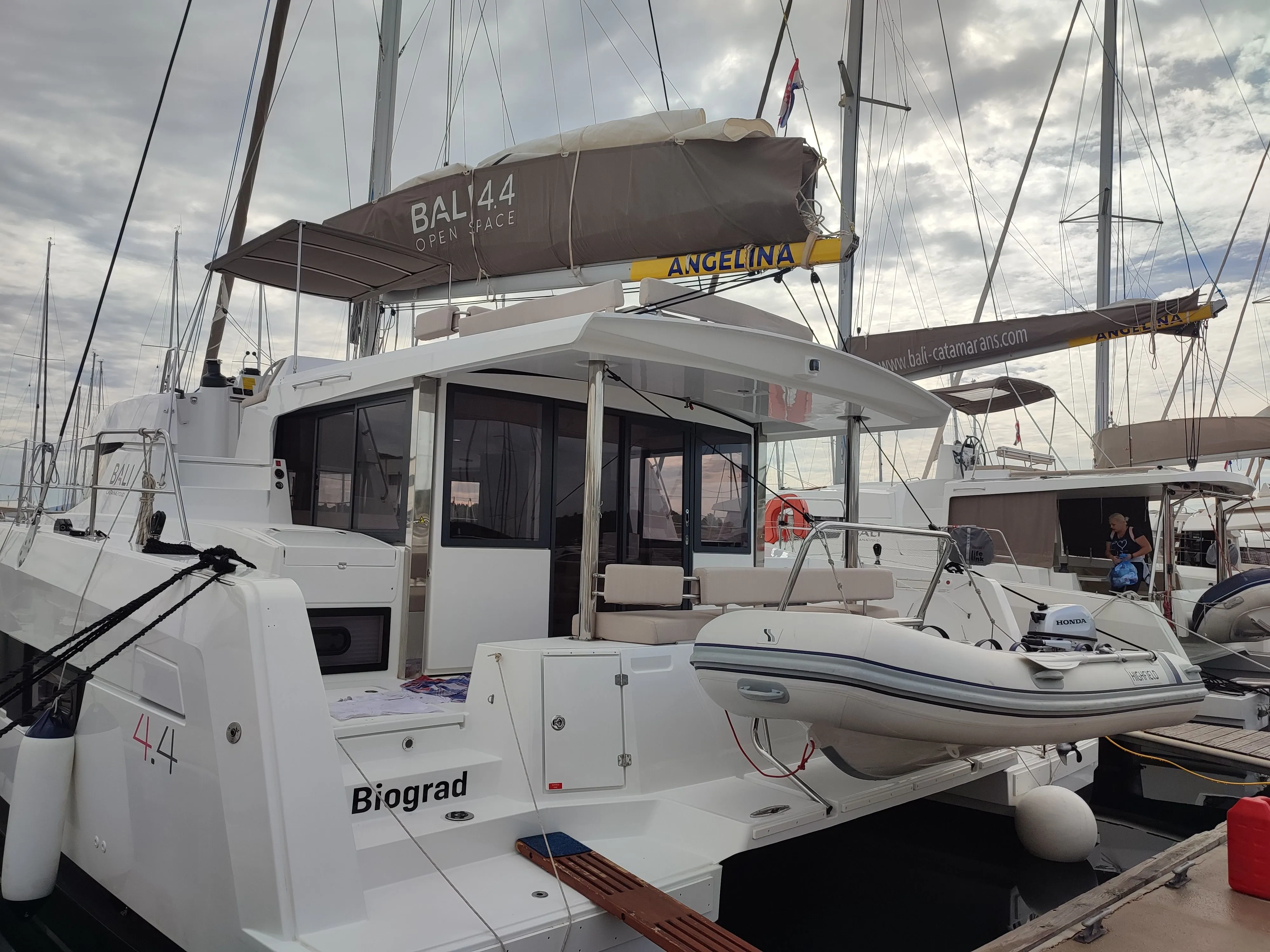 Apollo Kiralık Teknesi - 3