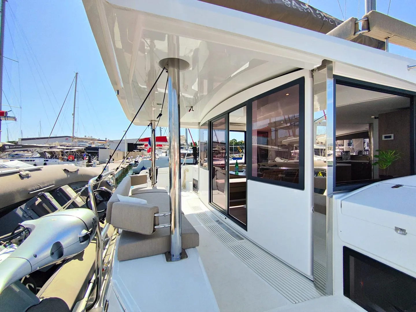 Charter a 13.48m Bali 4.4 Catamaran in Cogolin