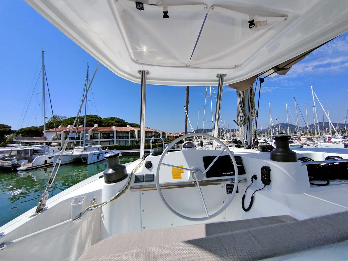Lou Creusois Charter Boat
