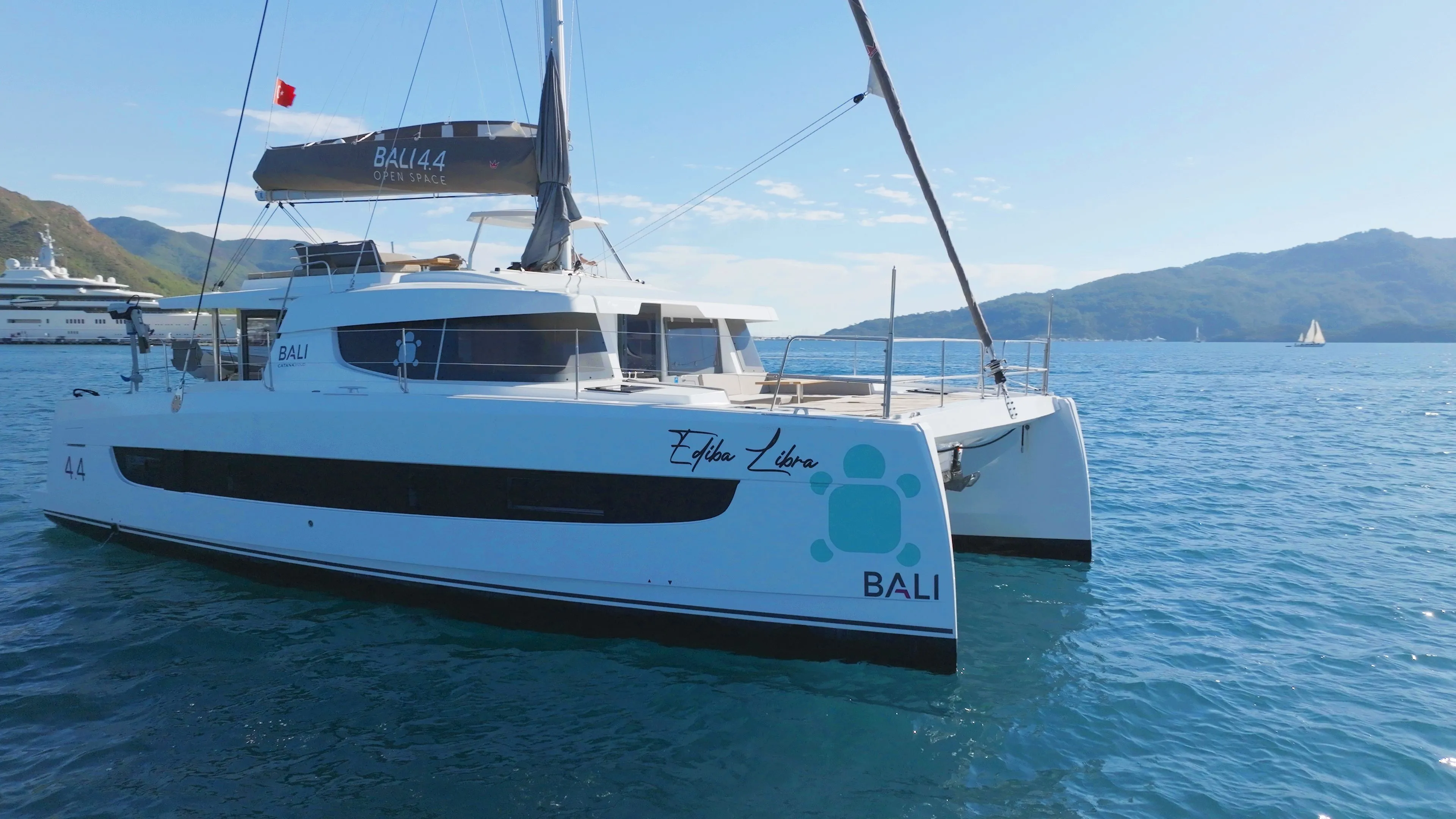 Ediba Libra A Mietboot - 3