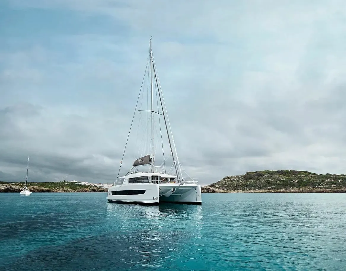 13.5m Sant Antoni de Portmany Bali 4.4 Hire