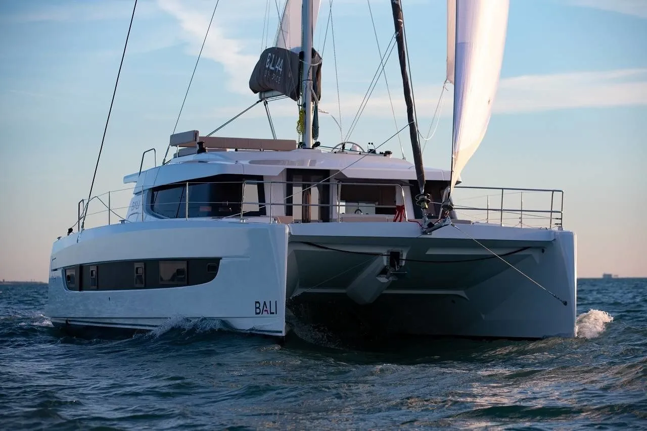 Resolute Charter Boat
