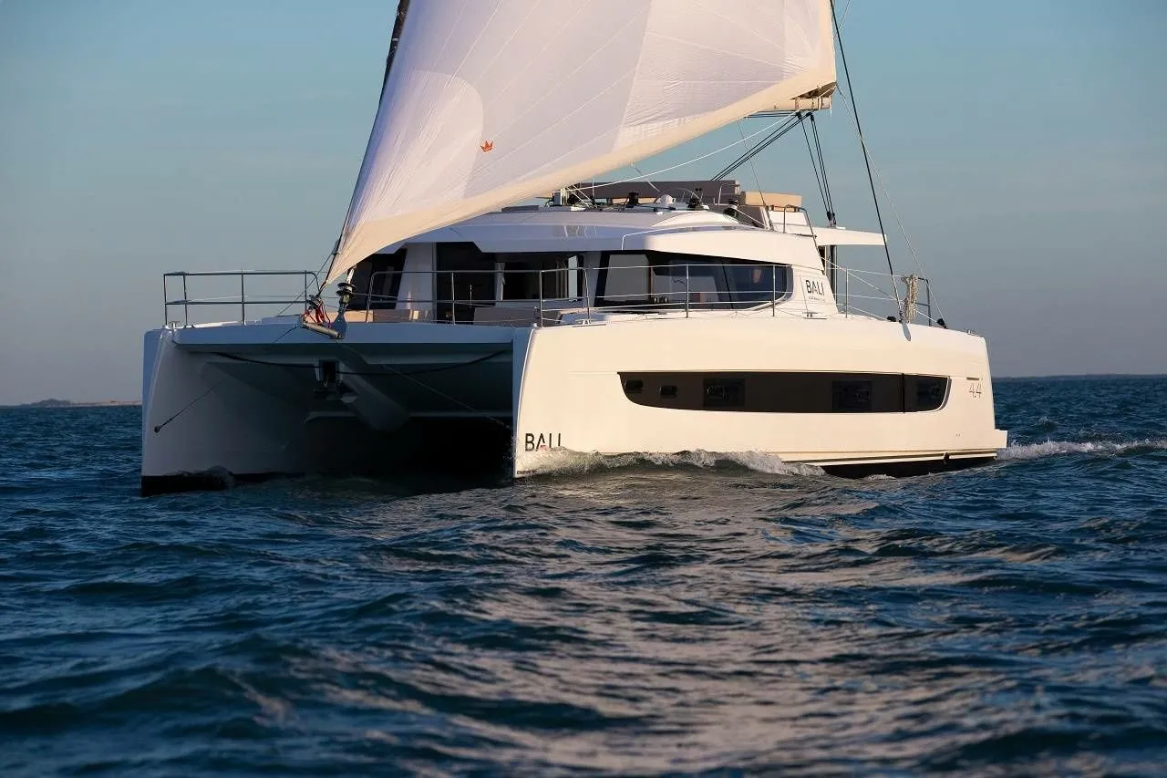 Charter a 13.75m 6 Cabin Catamaran in Skiathos Town