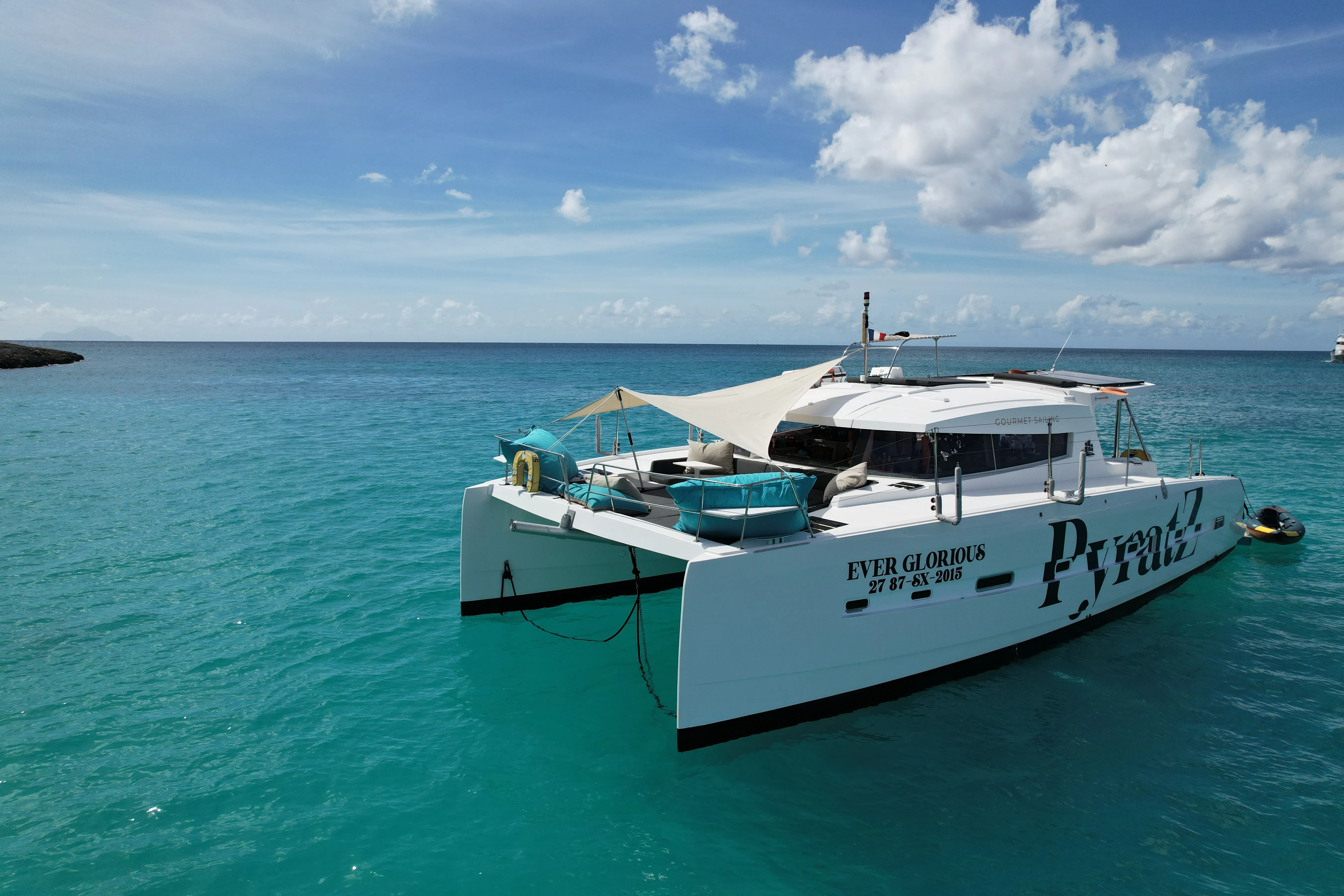 Explore Philipsburg on a 13.5m Rental Boat