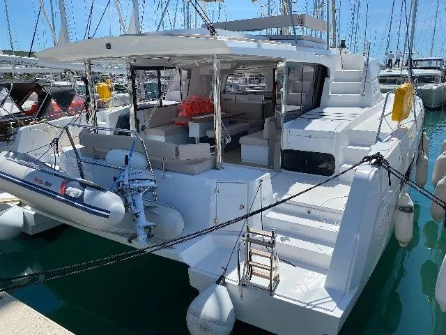 Чартер Acrux - 3