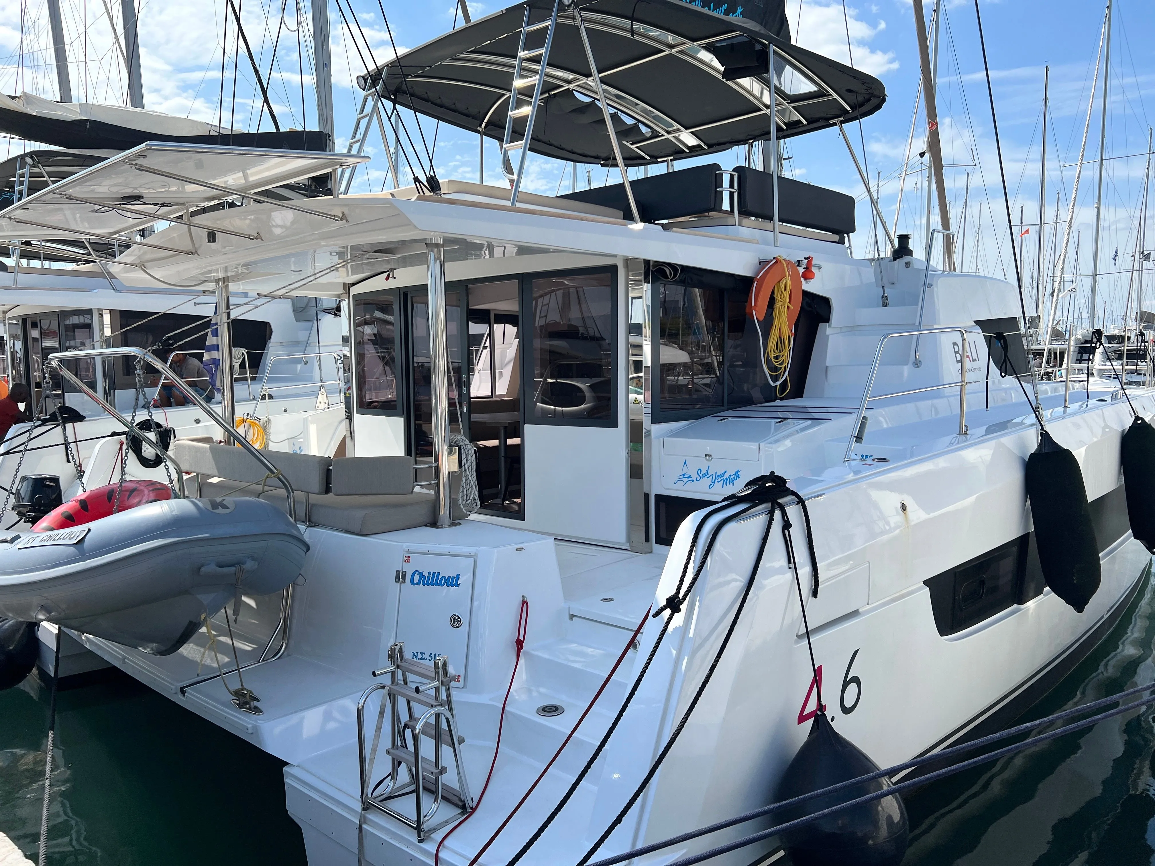 Chillout Charter Boat - 3
