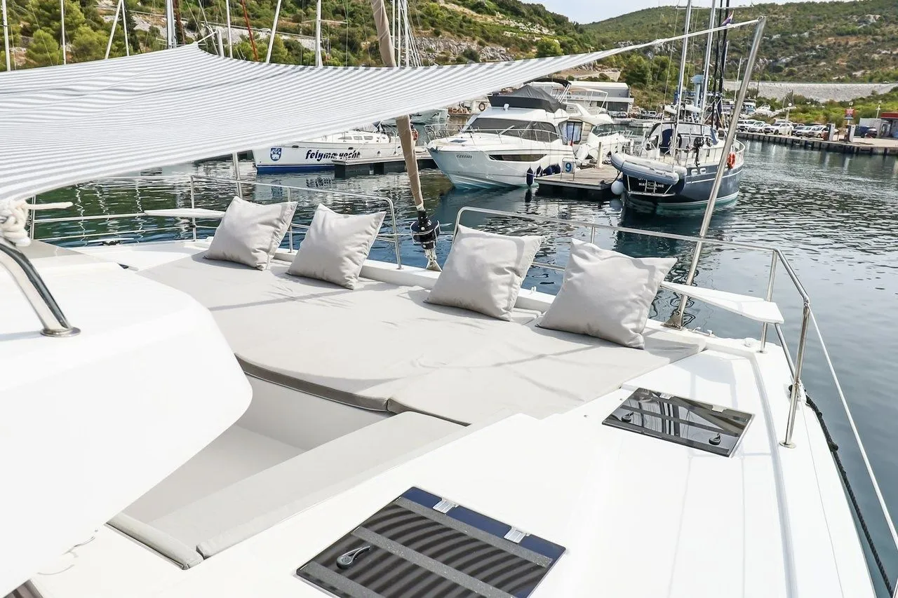 Cyprinus Charterboot - 5