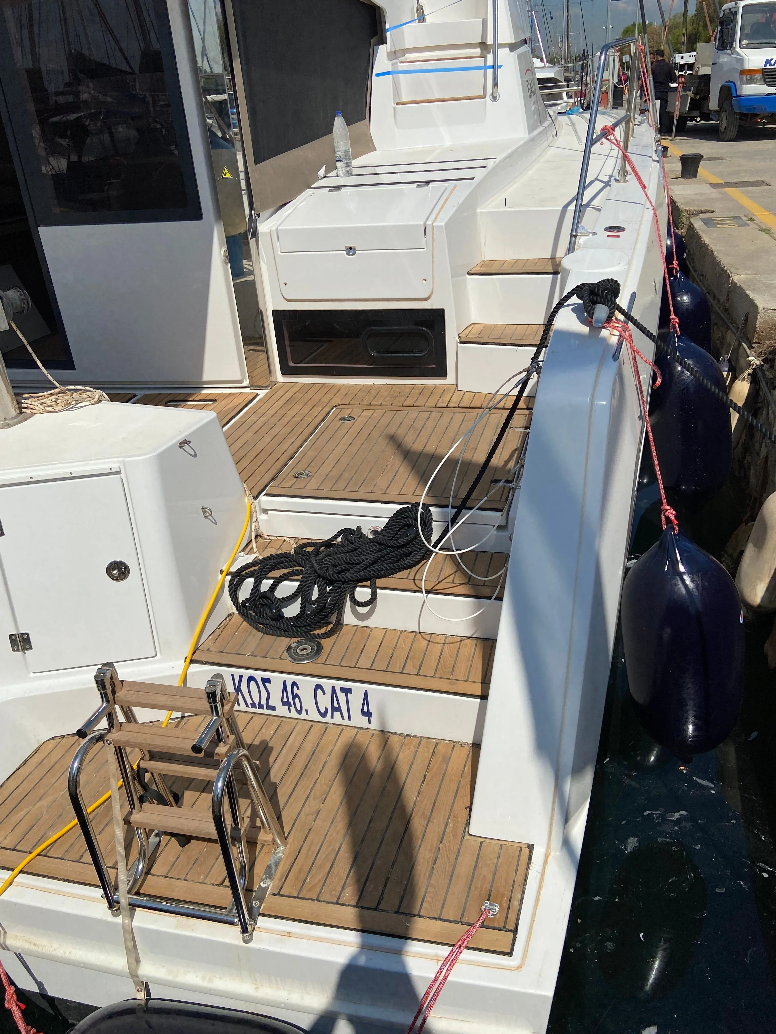 Kos 46.CAT4 Kiralık Teknesi - 3