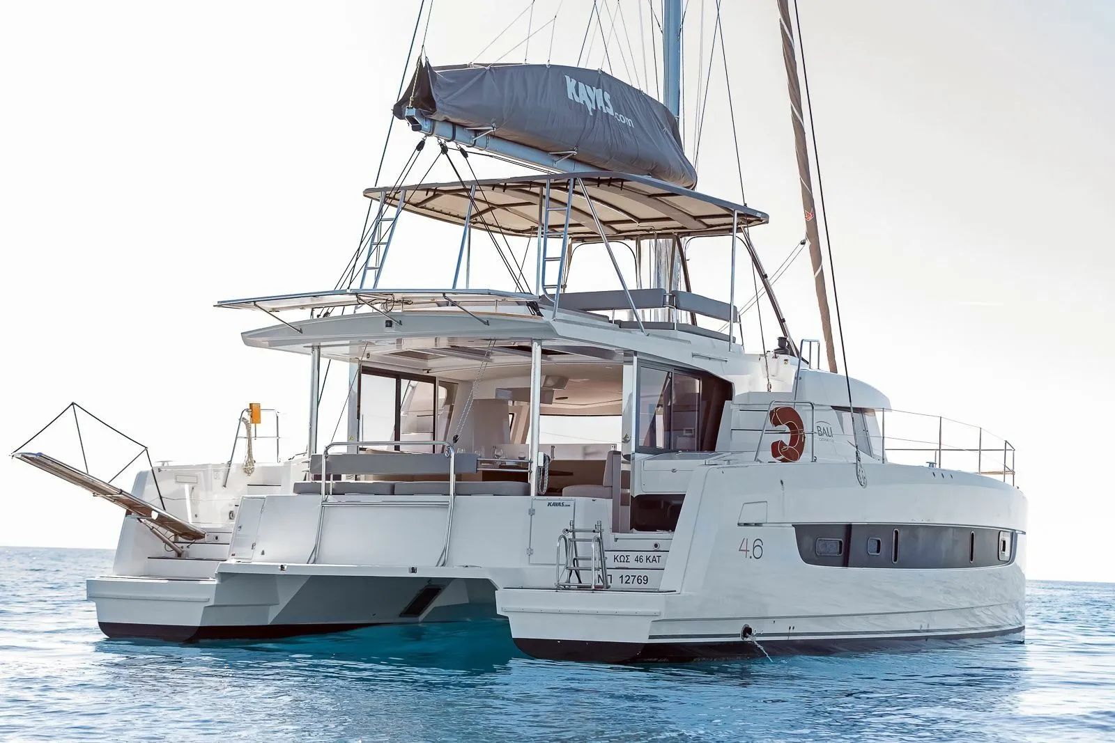 Charter a 14.28m Catamaran Bali 4.6 in Volos