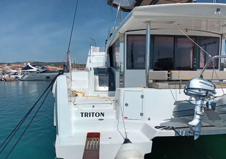 Charter a 14.28m Bali 4.6 Catamaran in Vodice
